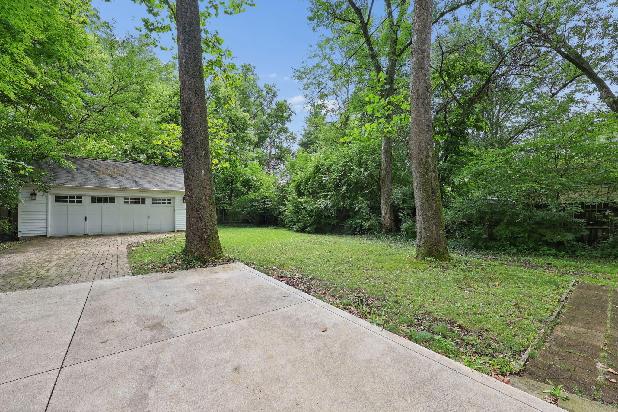 111 Webster Park Avenue Property Photo 47