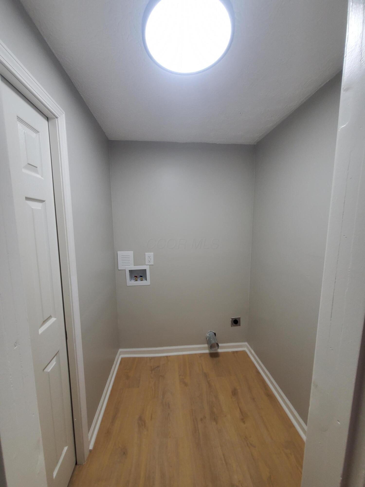 33 S Cypress Avenue Property Photo 10