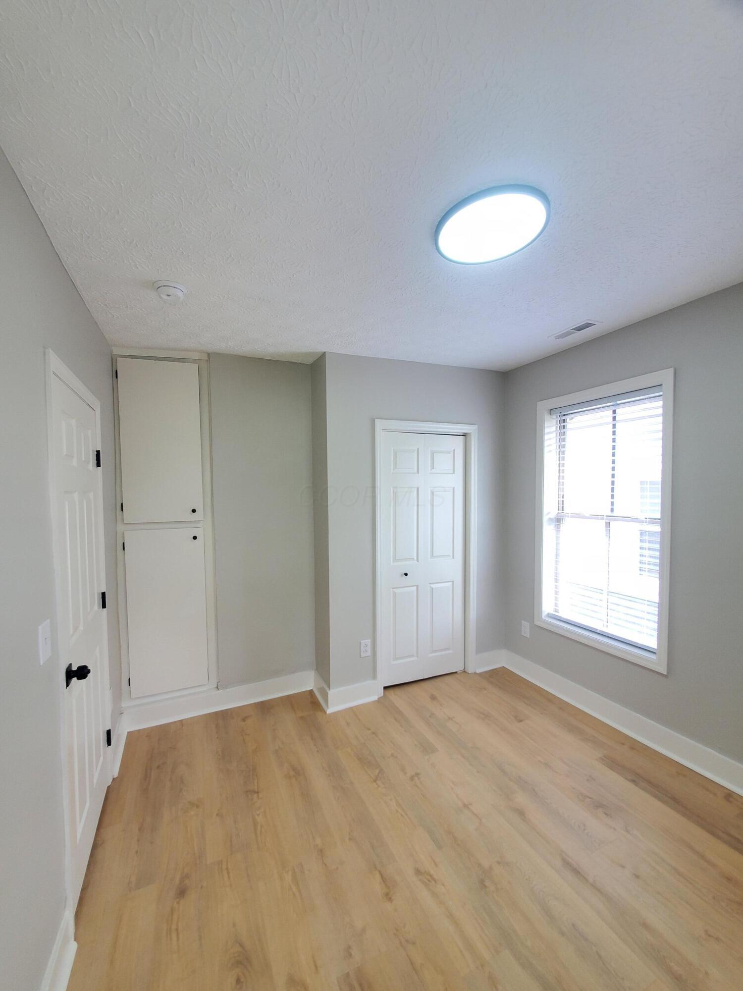 33 S Cypress Avenue Property Photo 15