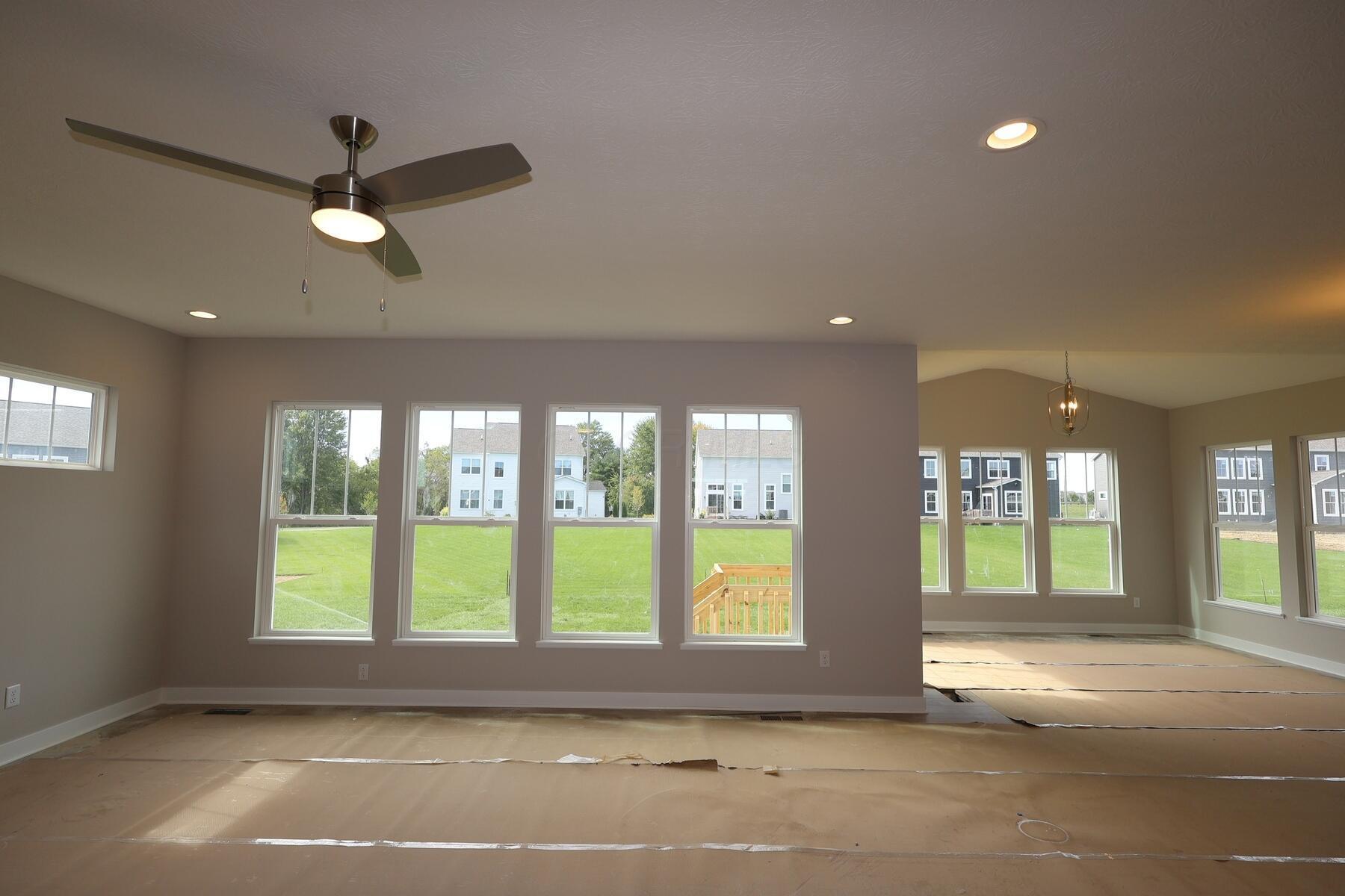 7329 Larkleaf Drive Property Photo 3