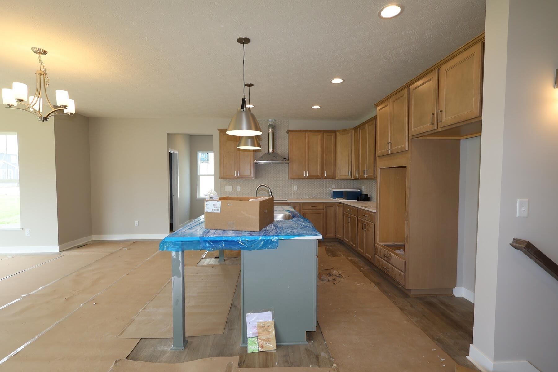 7329 Larkleaf Drive Property Photo 13