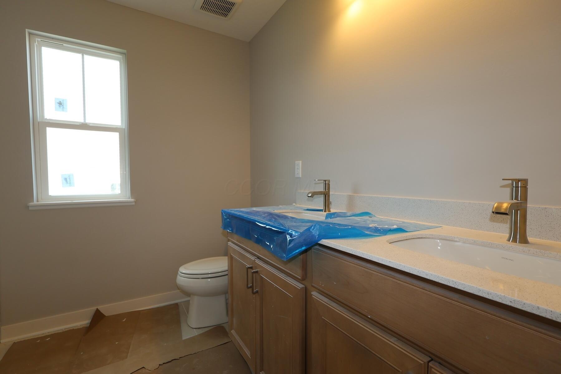 7329 Larkleaf Drive Property Photo 17