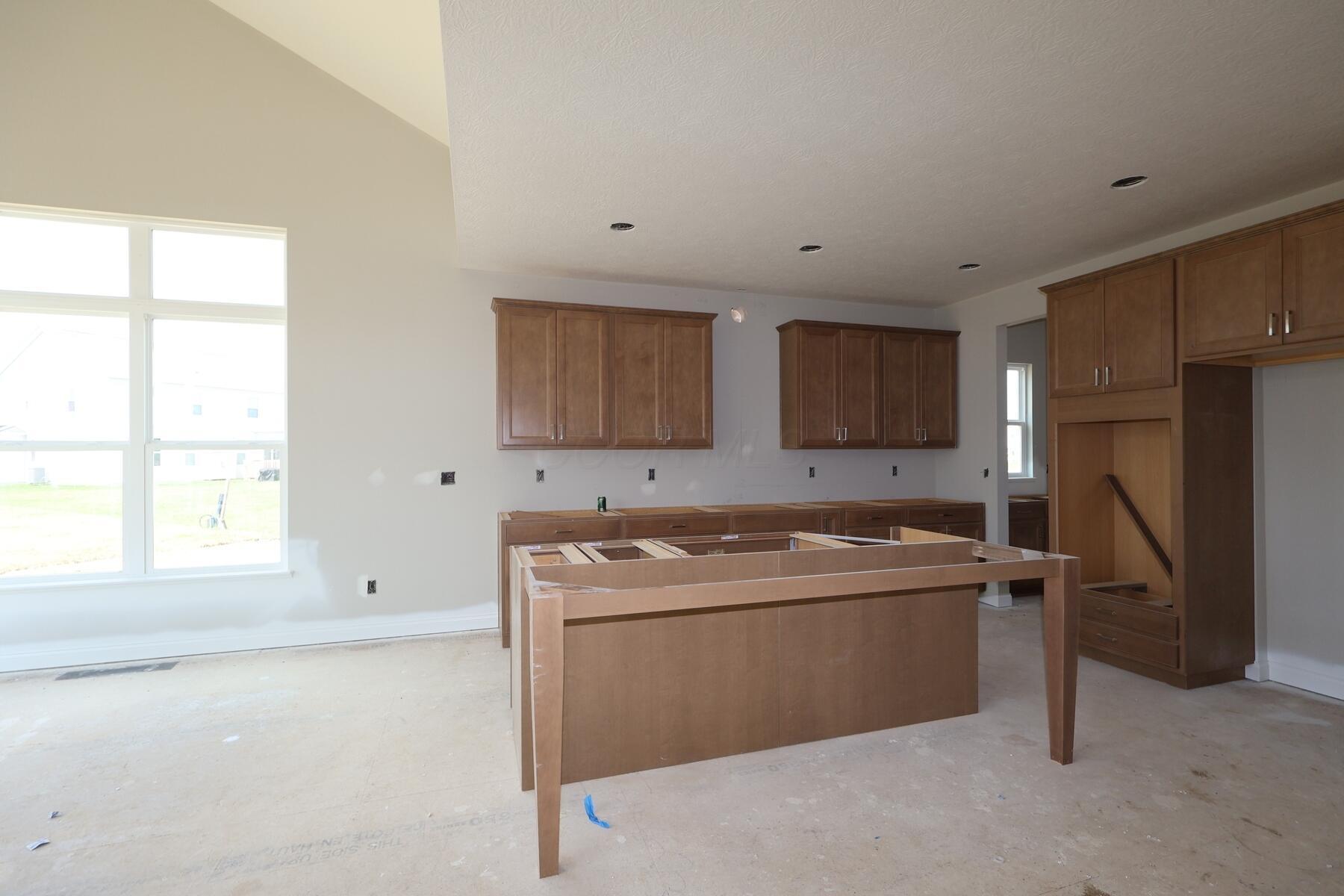 10 Brynn Circle Property Photo 5