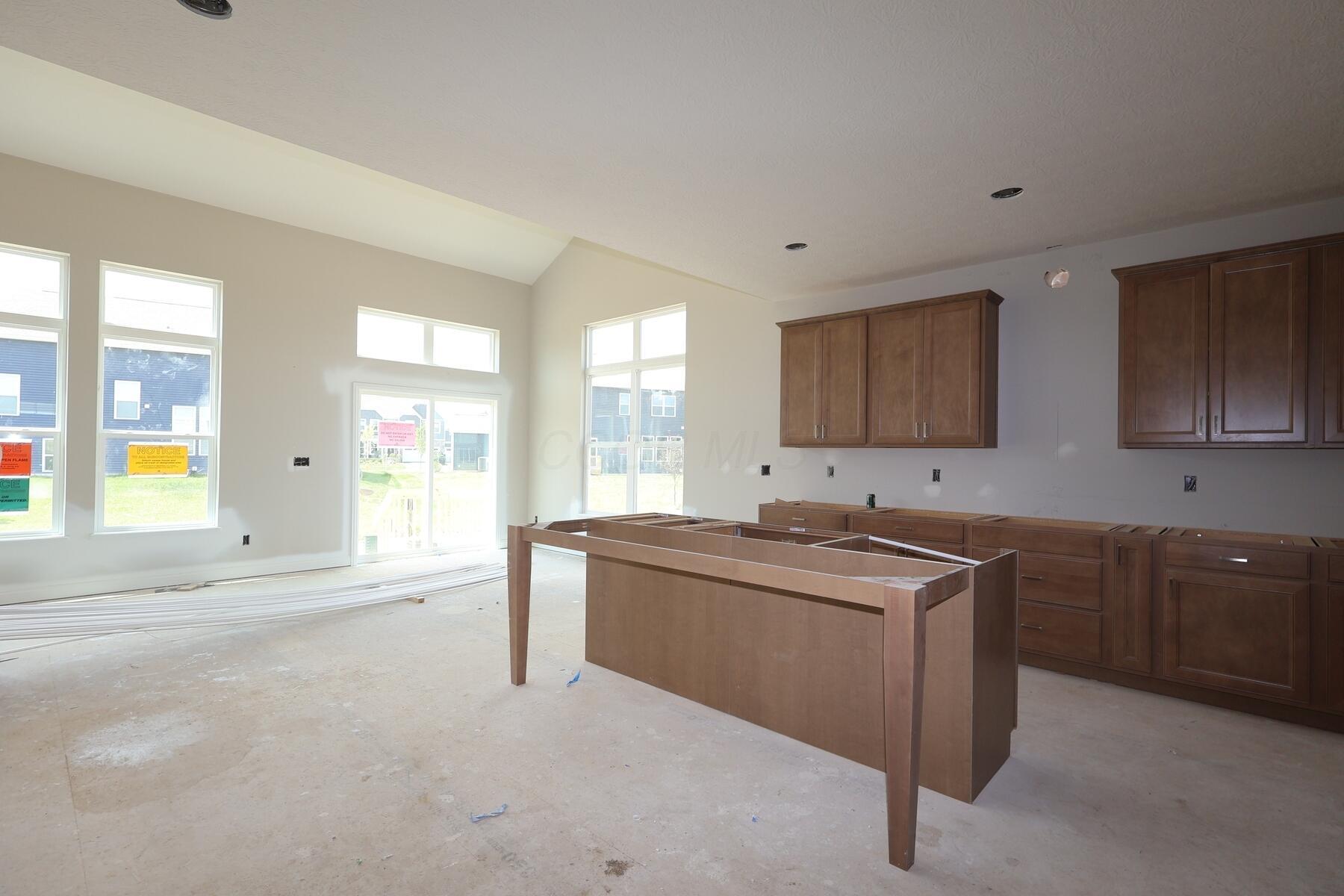 10 Brynn Circle Property Photo 6