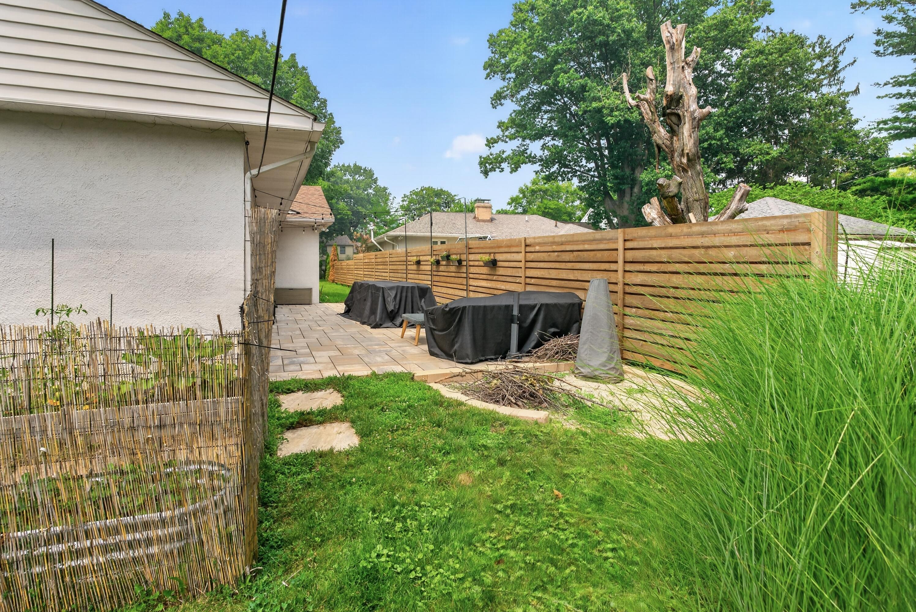 287 Frontenac Place Property Photo 39