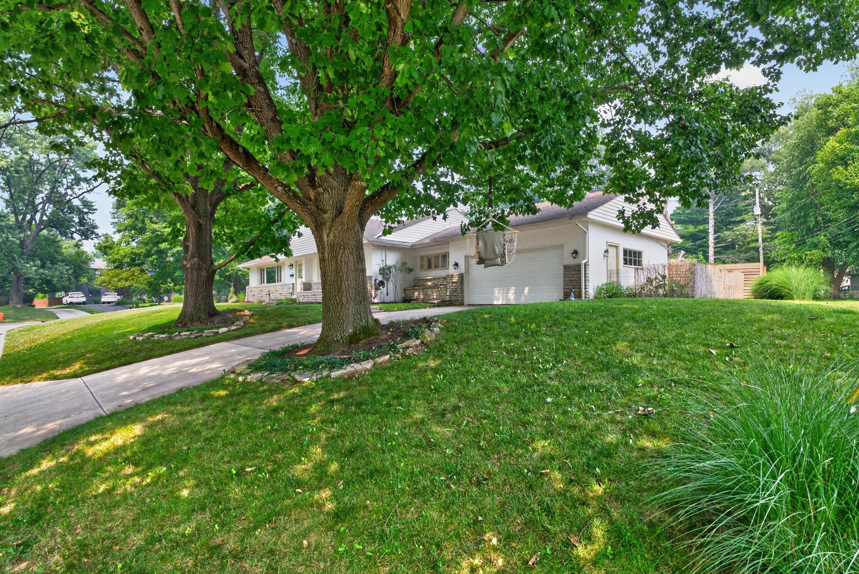 287 Frontenac Place Property Photo 45