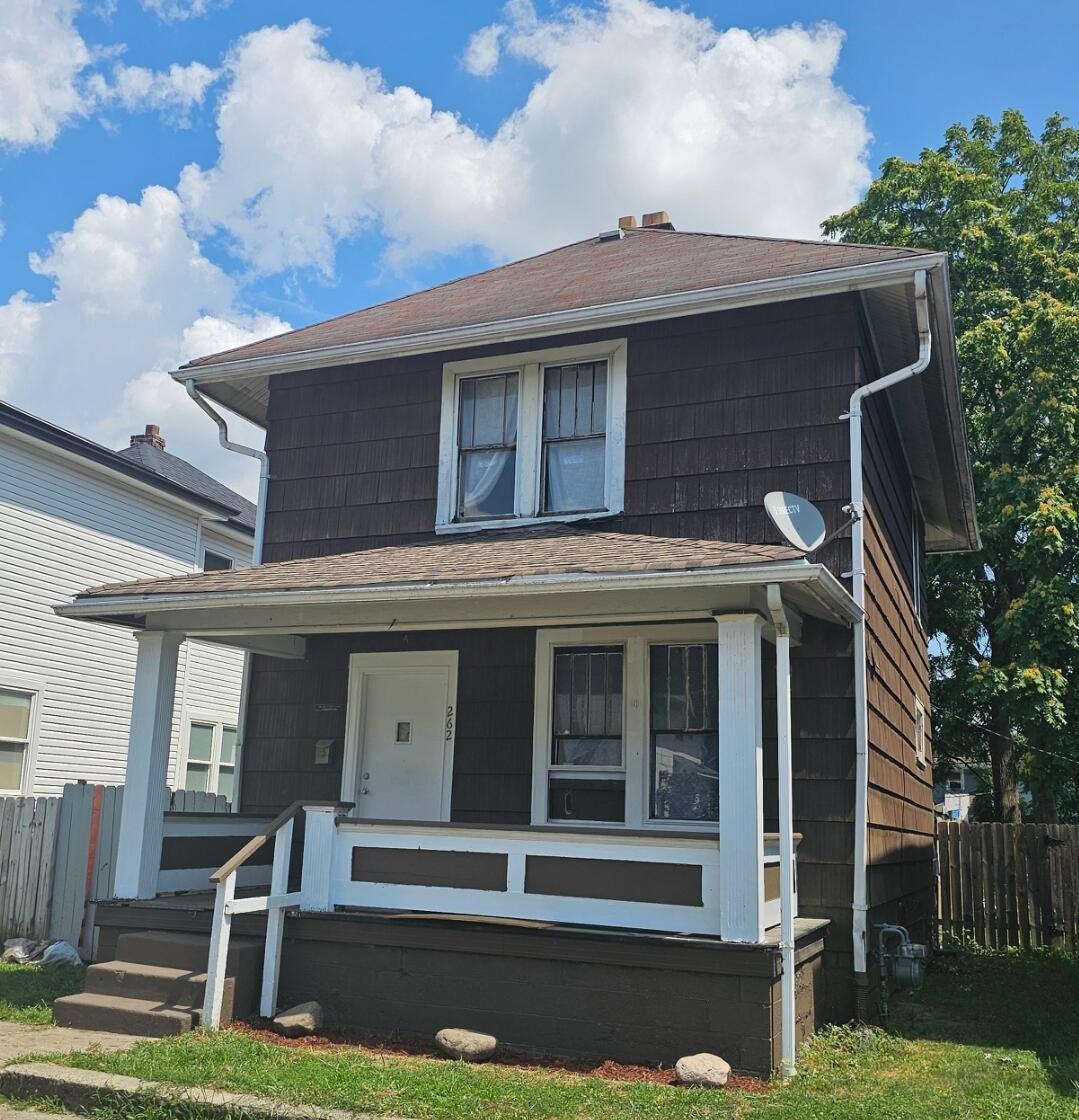 262 S Harris Avenue Property Photo 2