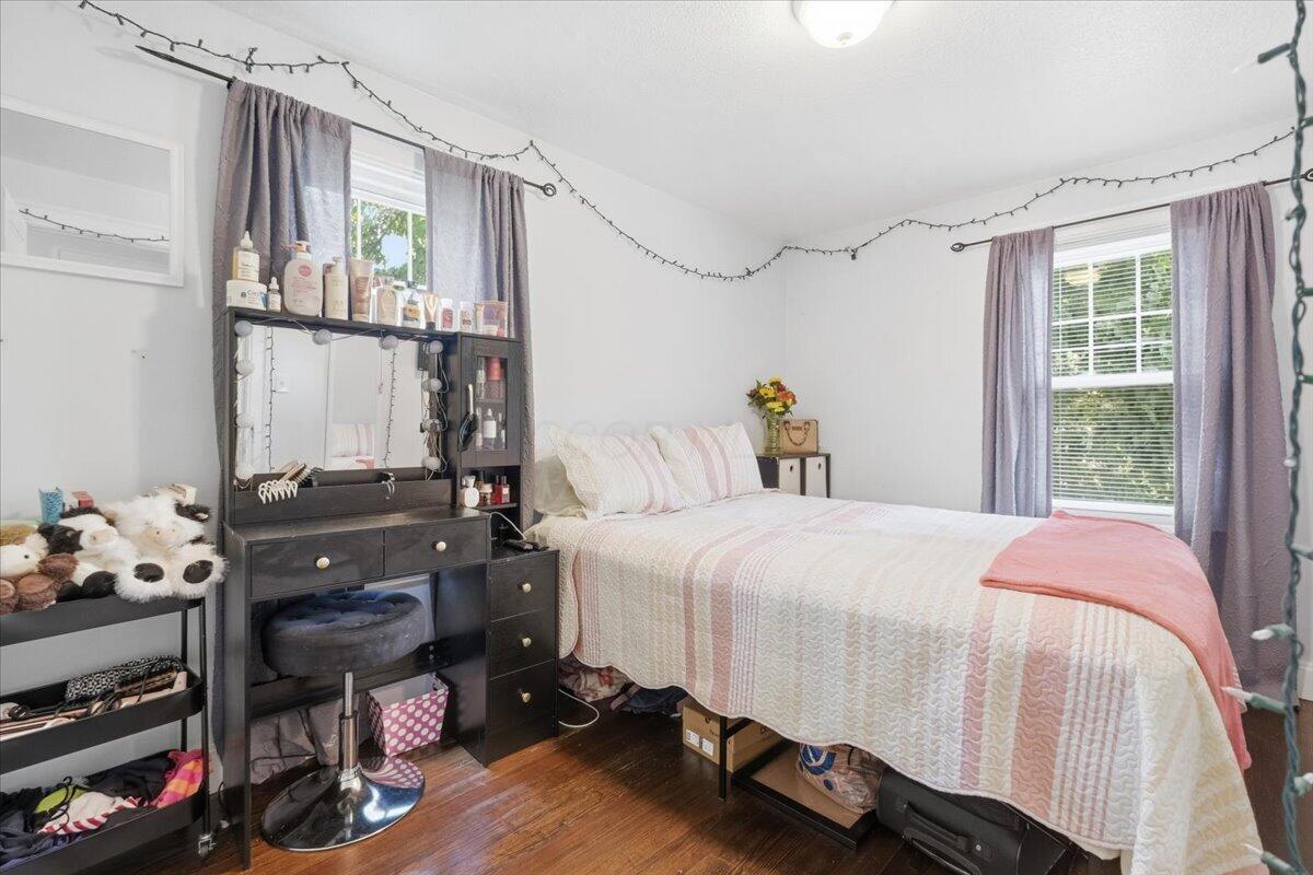 219 Euclid Avenue Property Photo 18