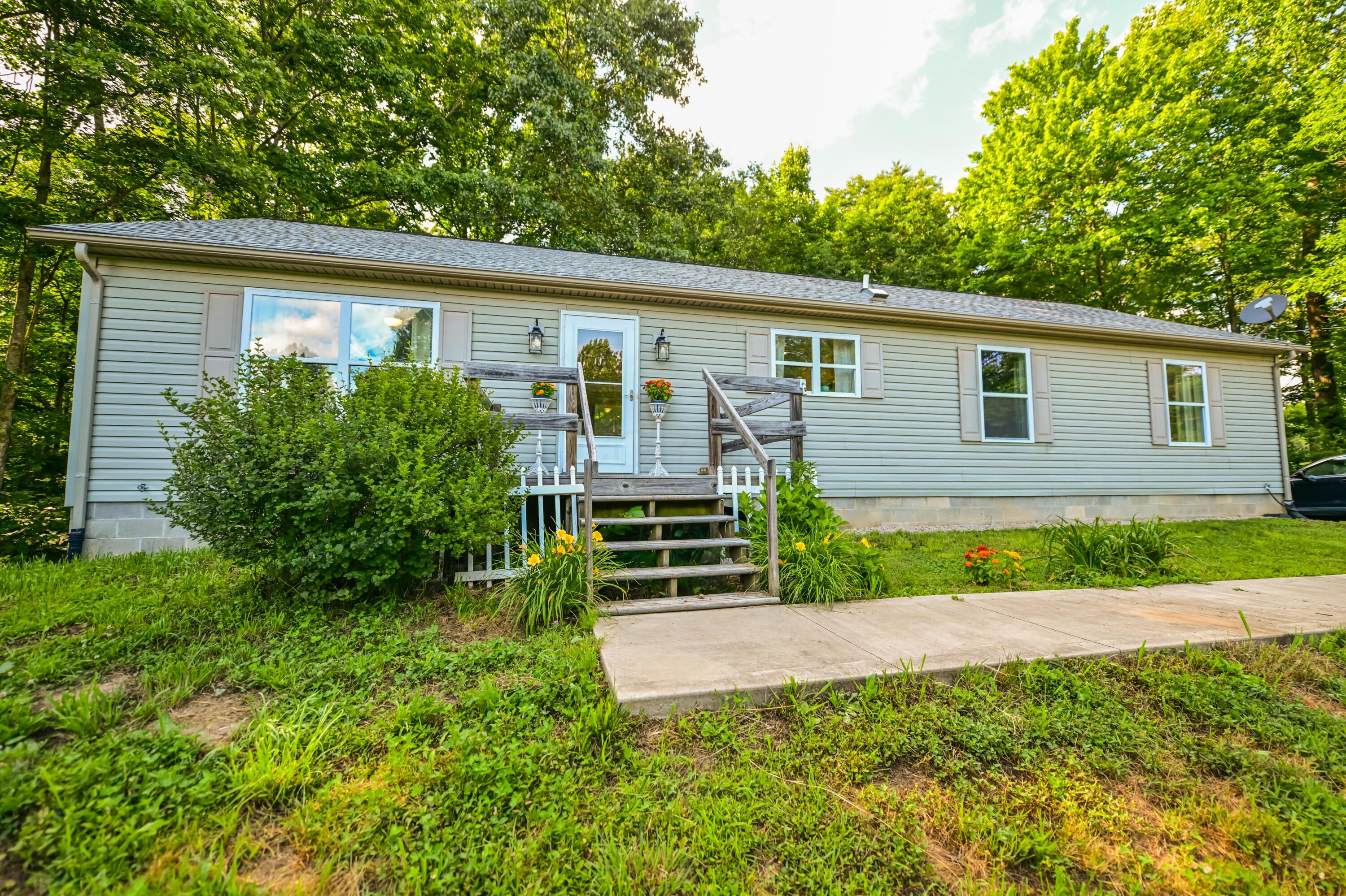 39088 Mcdaniel Road Property Photo 1