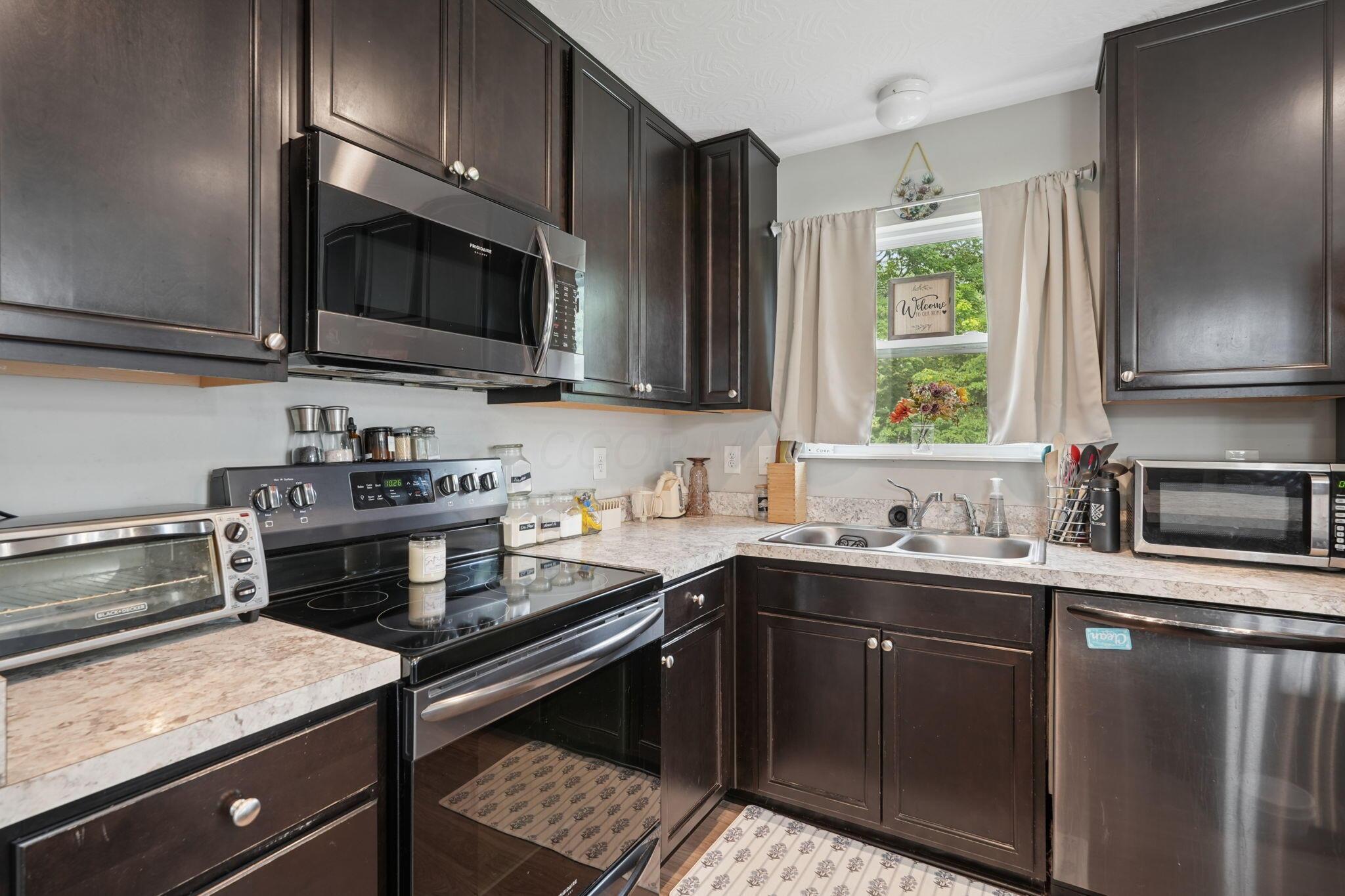 1751 Declaration Drive W Property Photo 19
