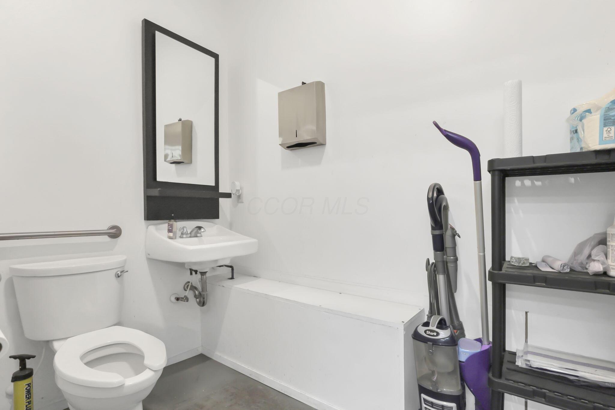 1250 Collins Road Nw Property Photo 16