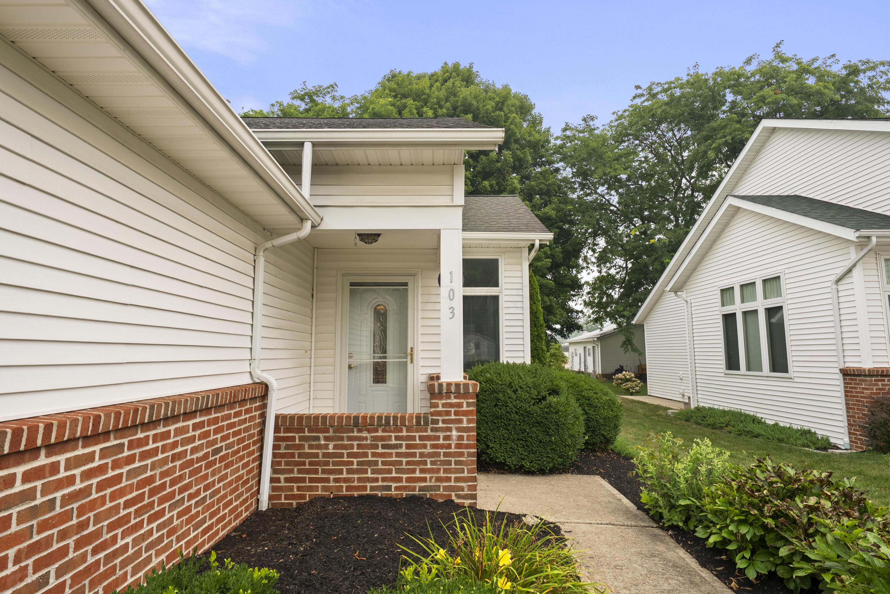 103 Dixon Street Property Photo 7