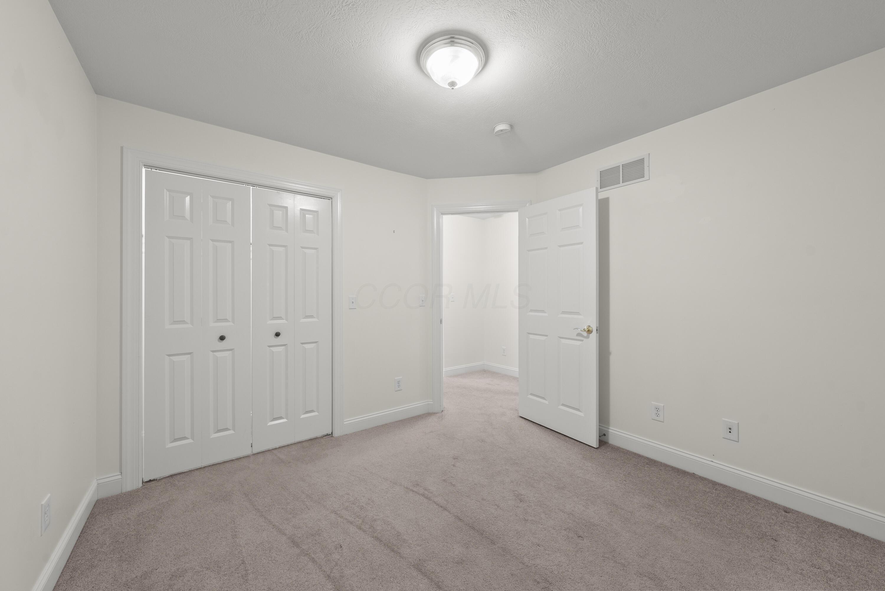 103 Dixon Street Property Photo 32