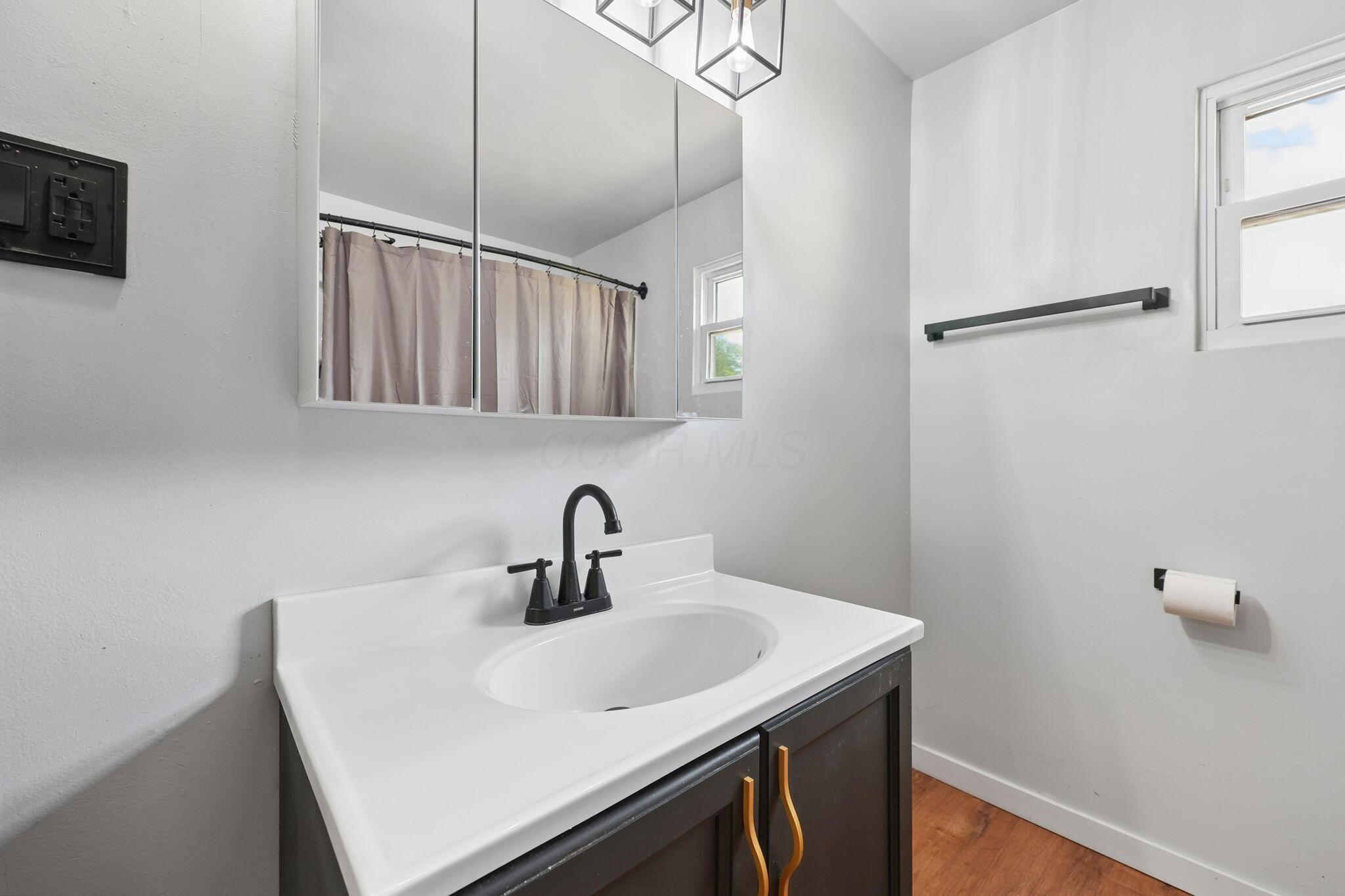 107 W High Street Property Photo 33