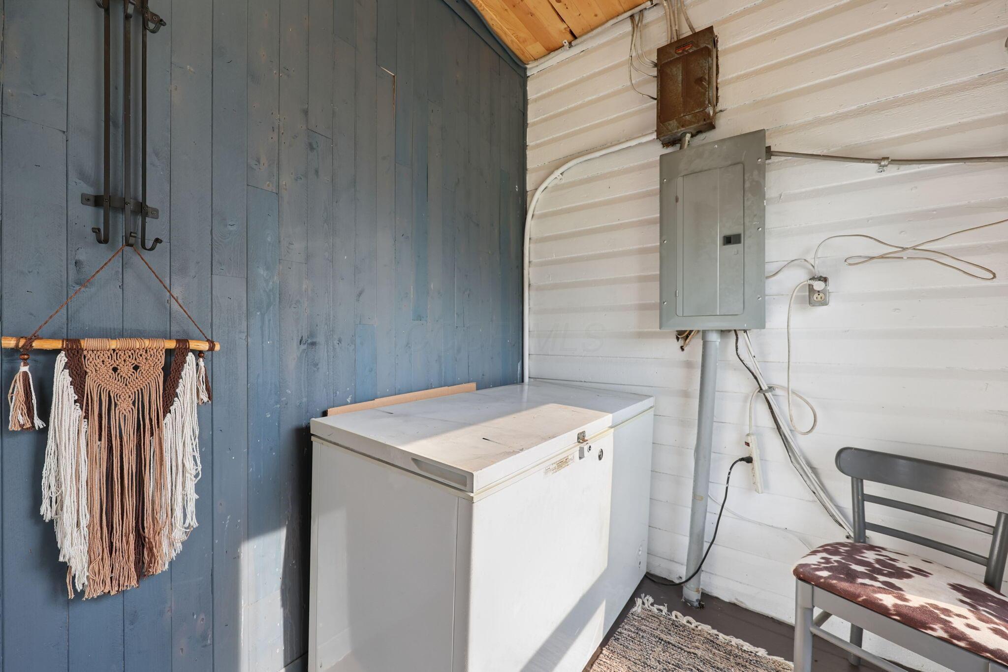 107 W High Street Property Photo 49