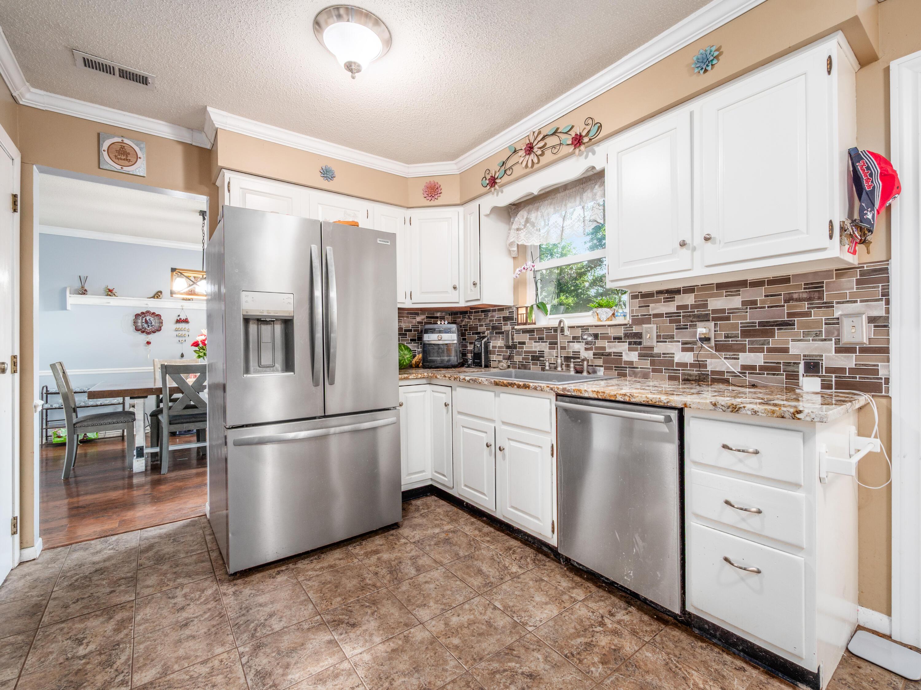 61380 Summit Road Property Photo 9