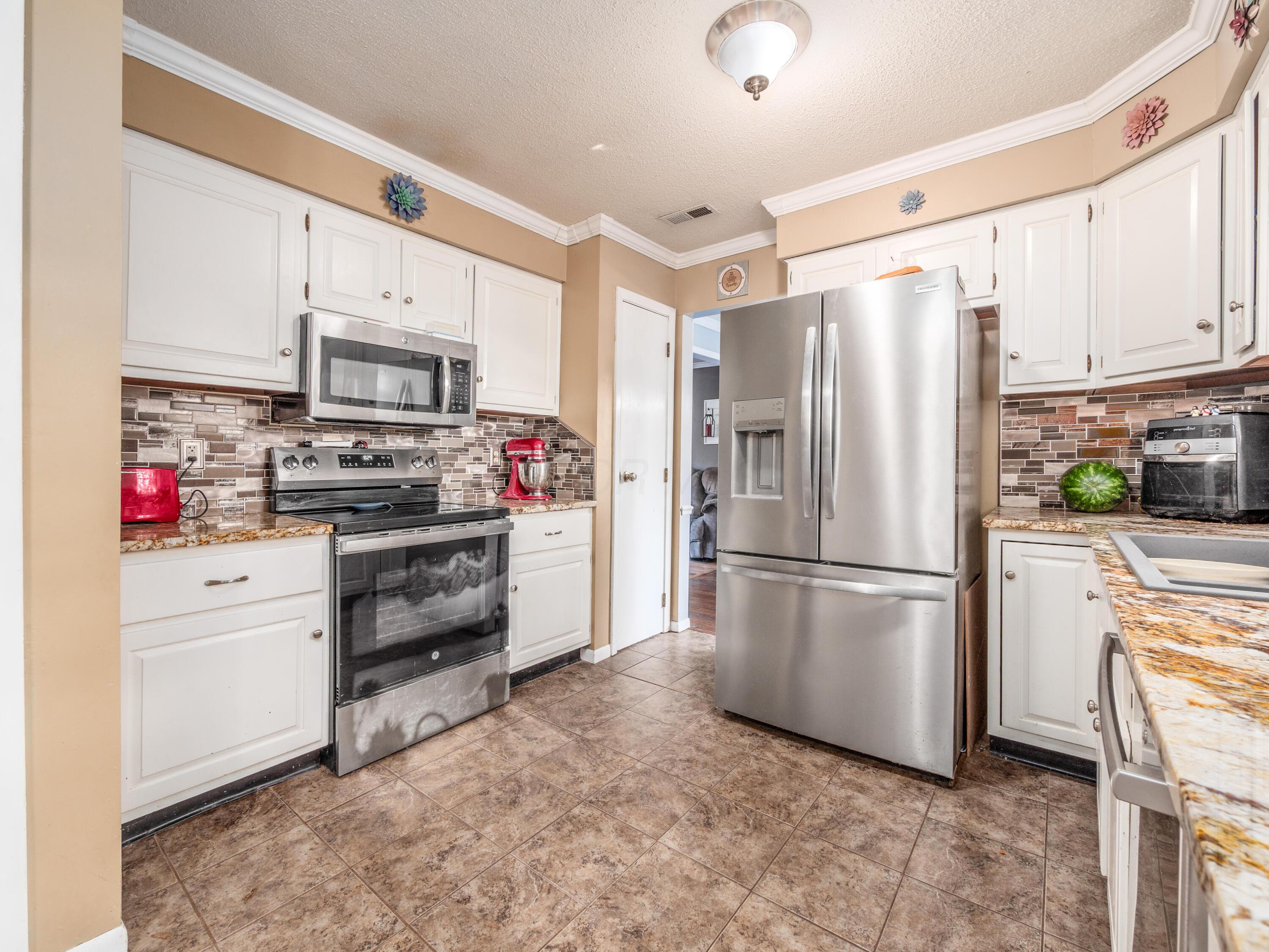 61380 Summit Road Property Photo 11