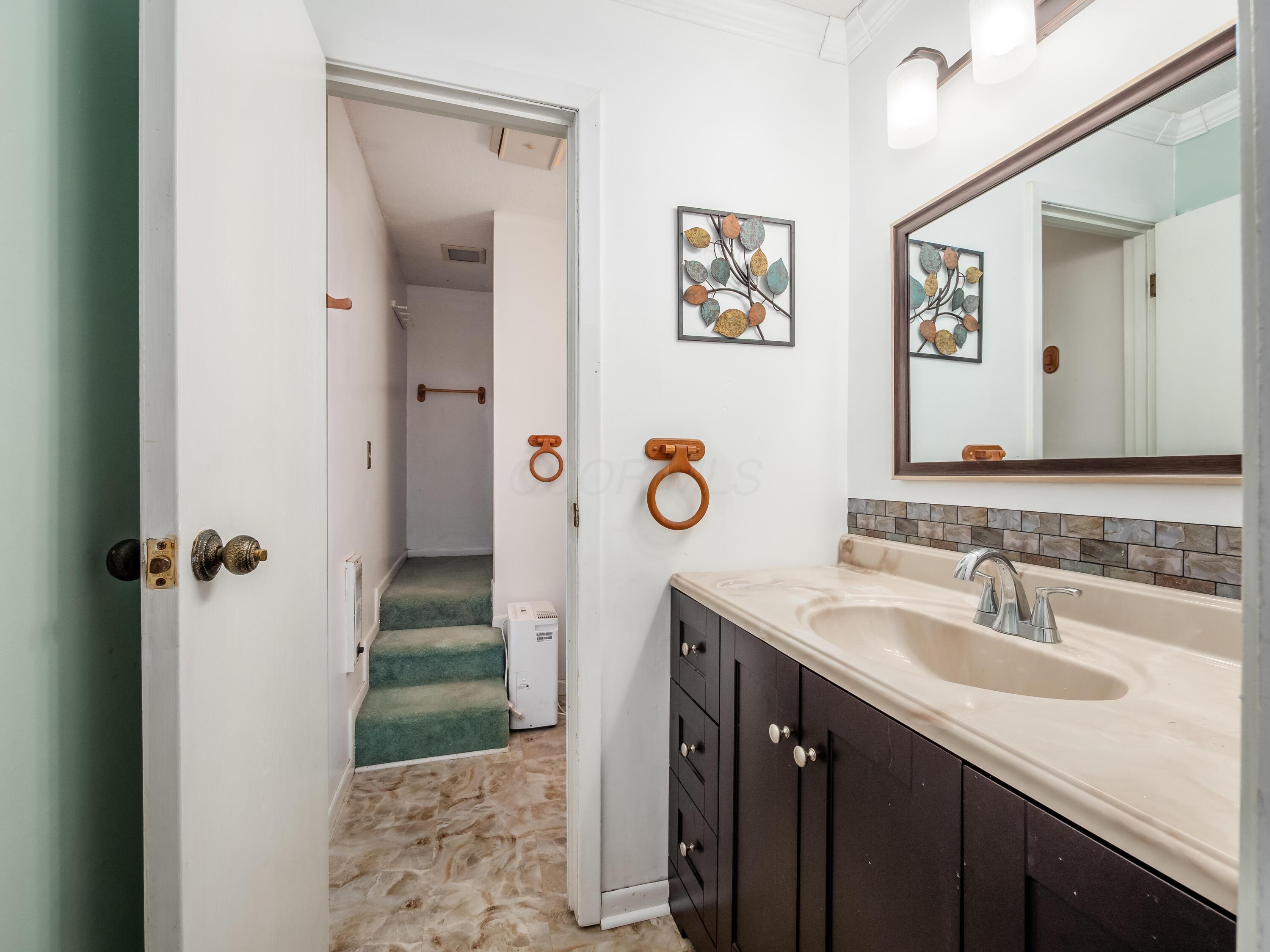 61380 Summit Road Property Photo 24