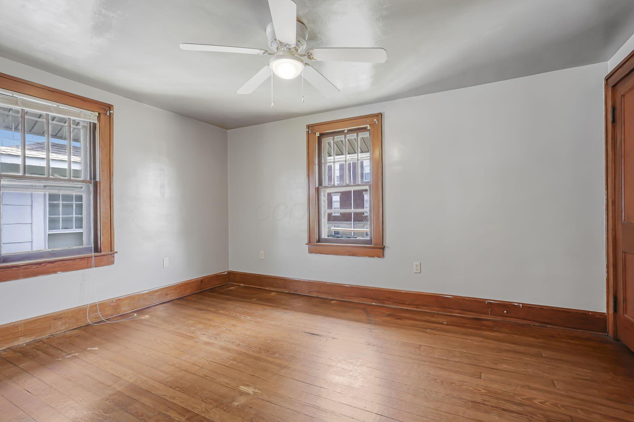 600 Clark Street Property Photo 19