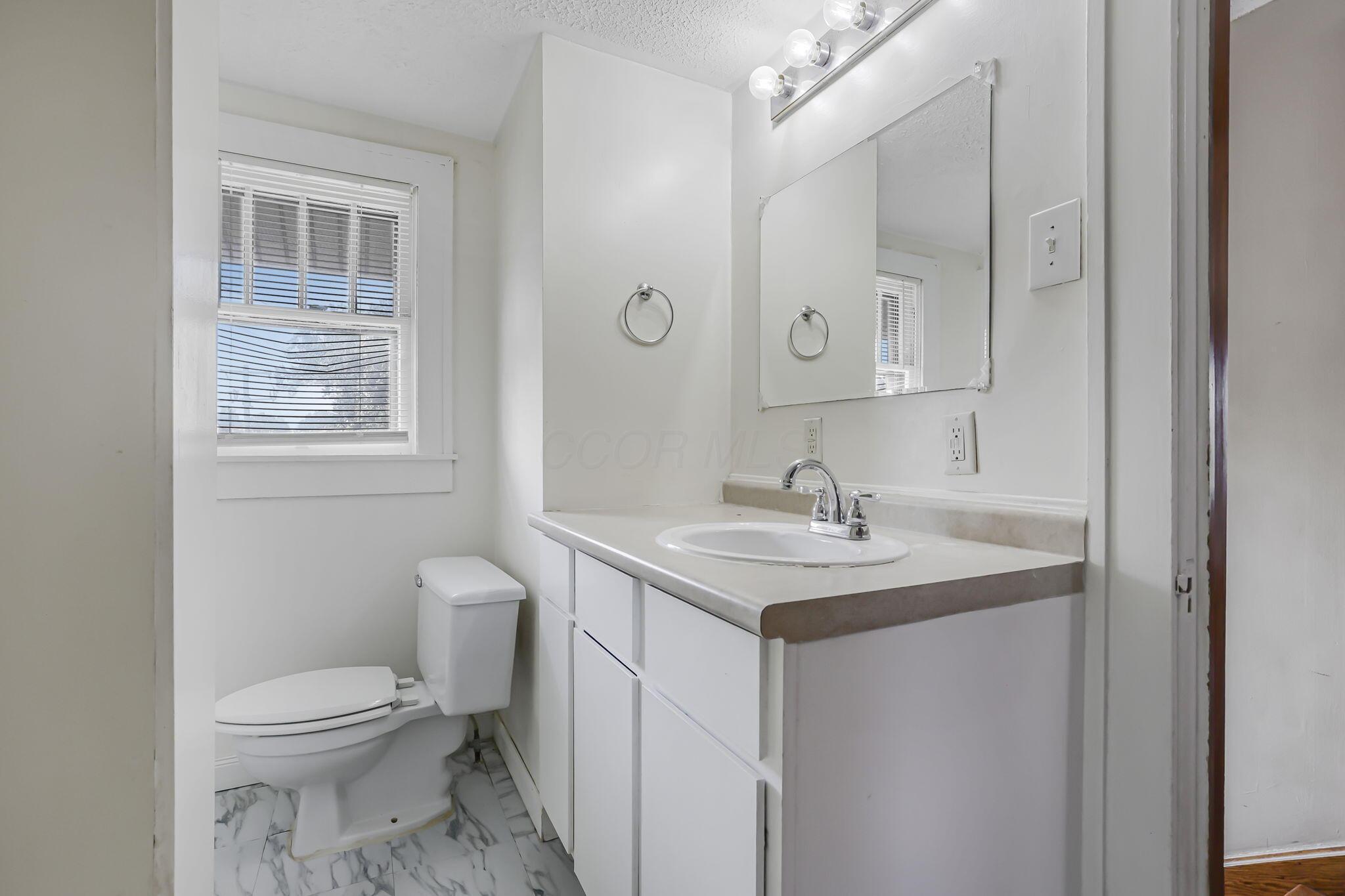 600 Clark Street Property Photo 25