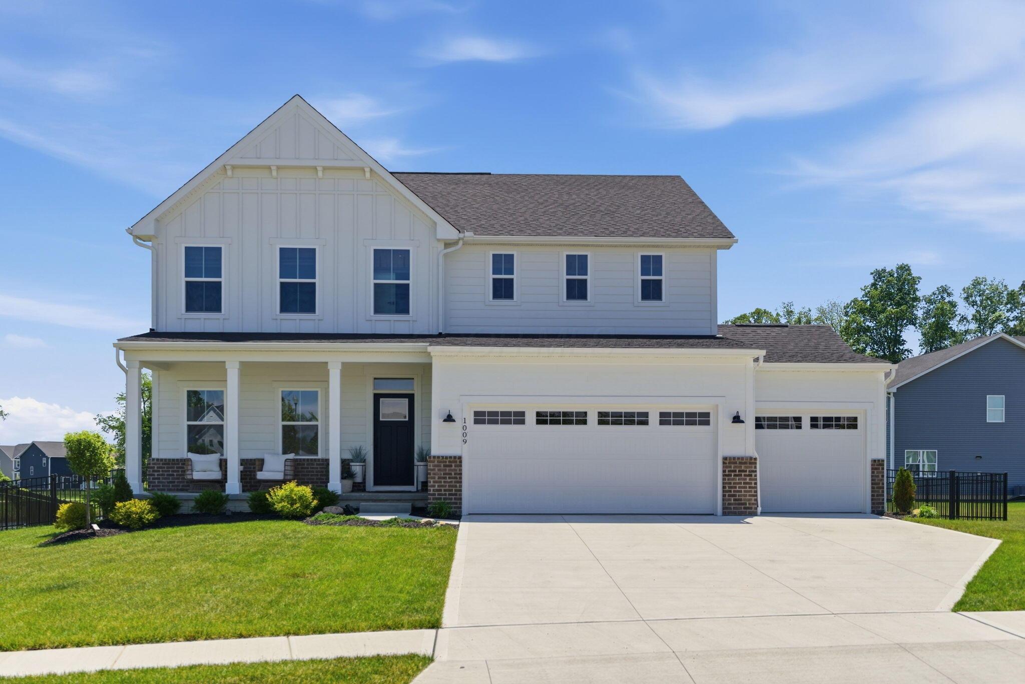 1009 Cape Breton Lane Property Photo 1