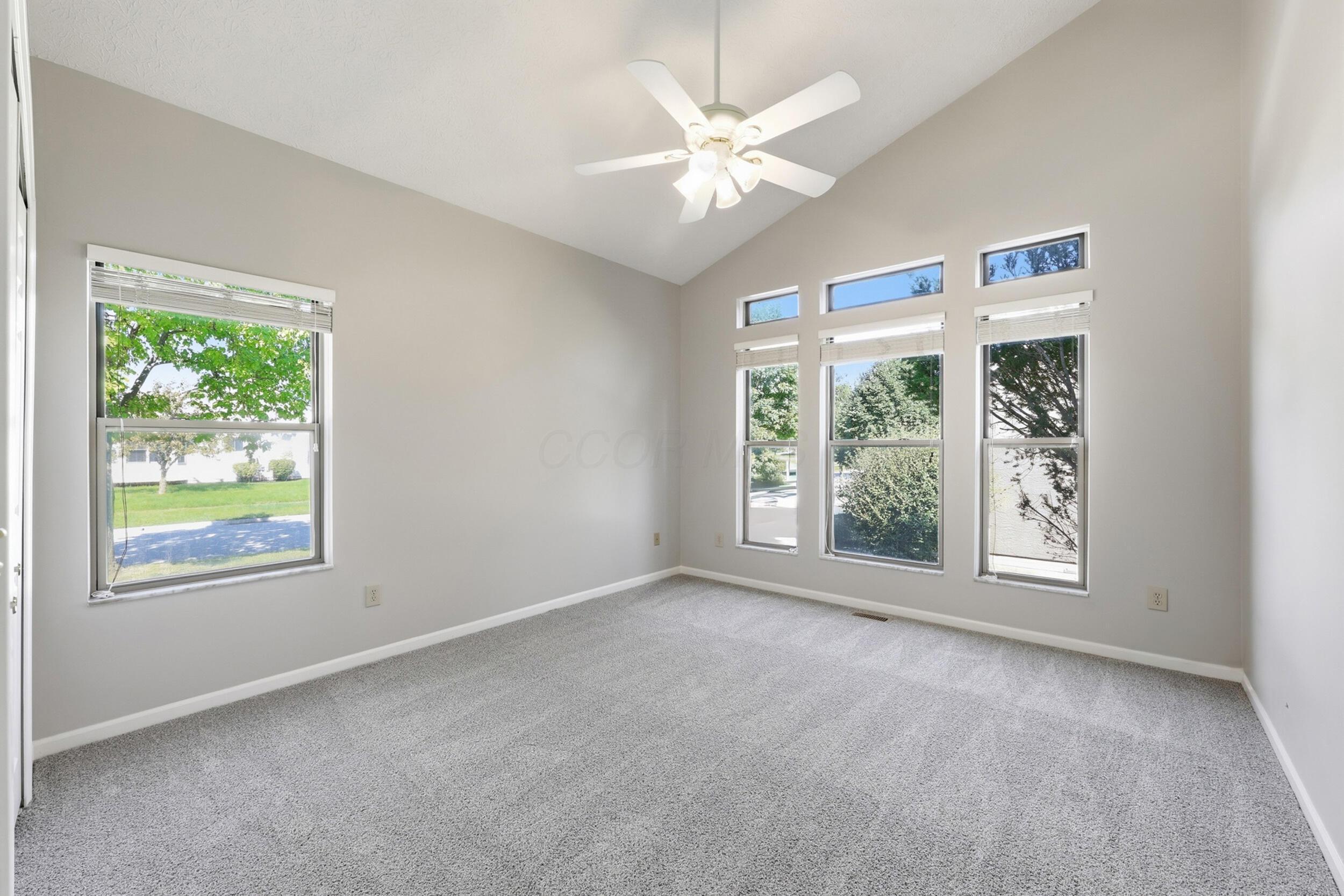 6498 Ringsend Court Property Photo 20