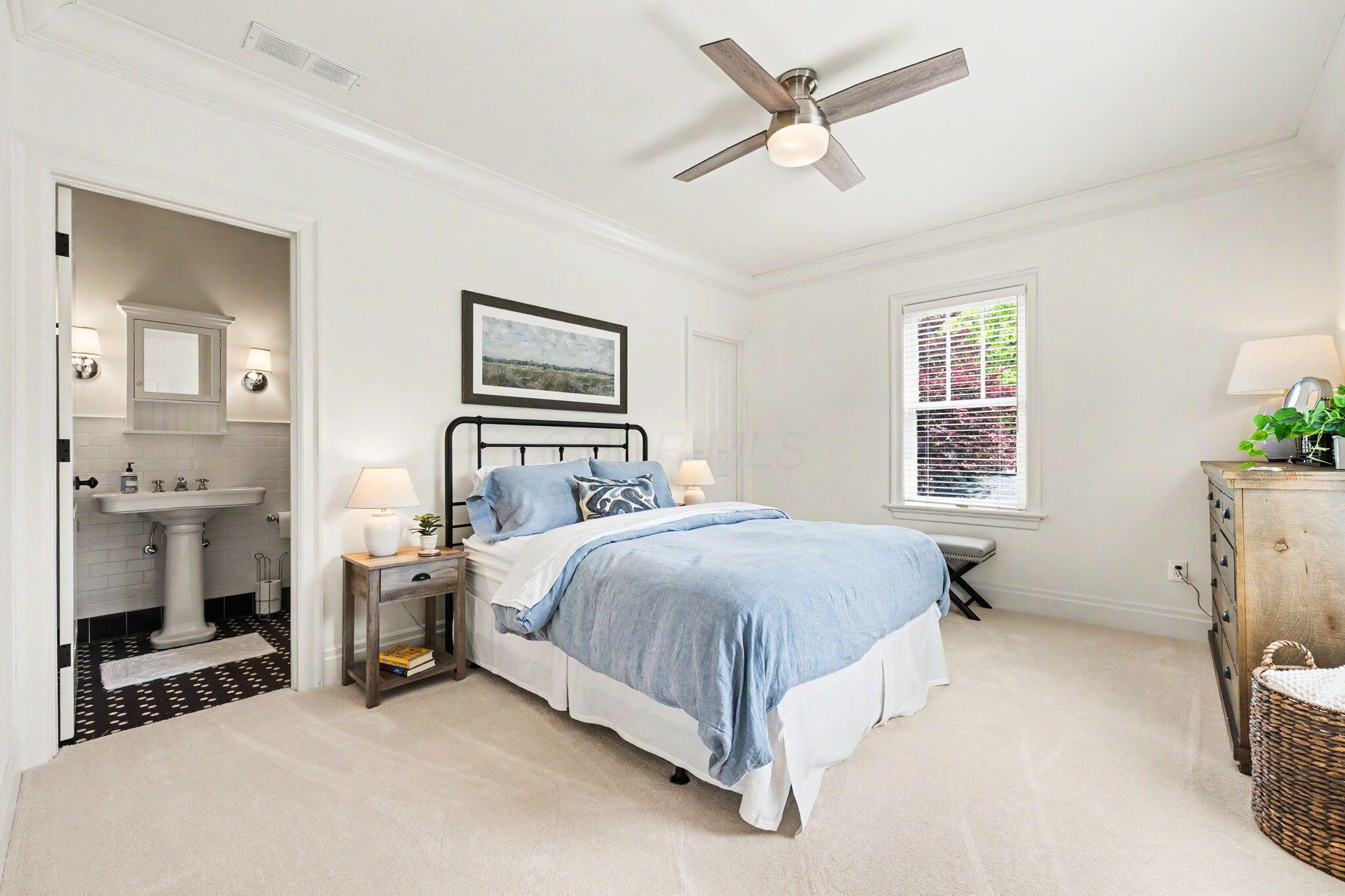 5114 Harlem Road Property Photo 43