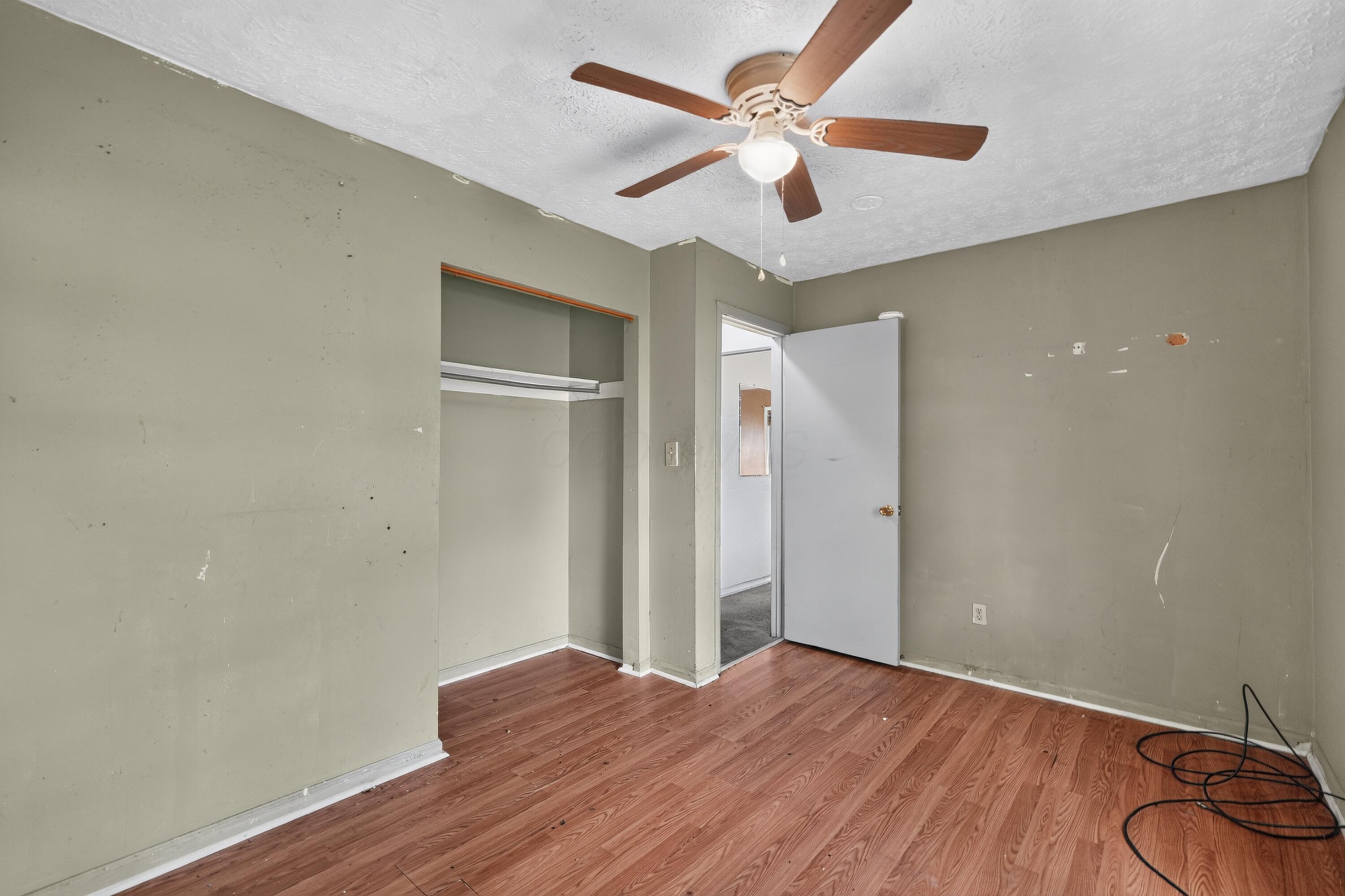 2405 Lindale Road Property Photo 7