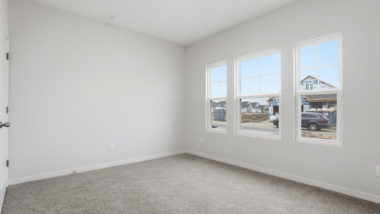 567 Darliene Drive Property Photo 5