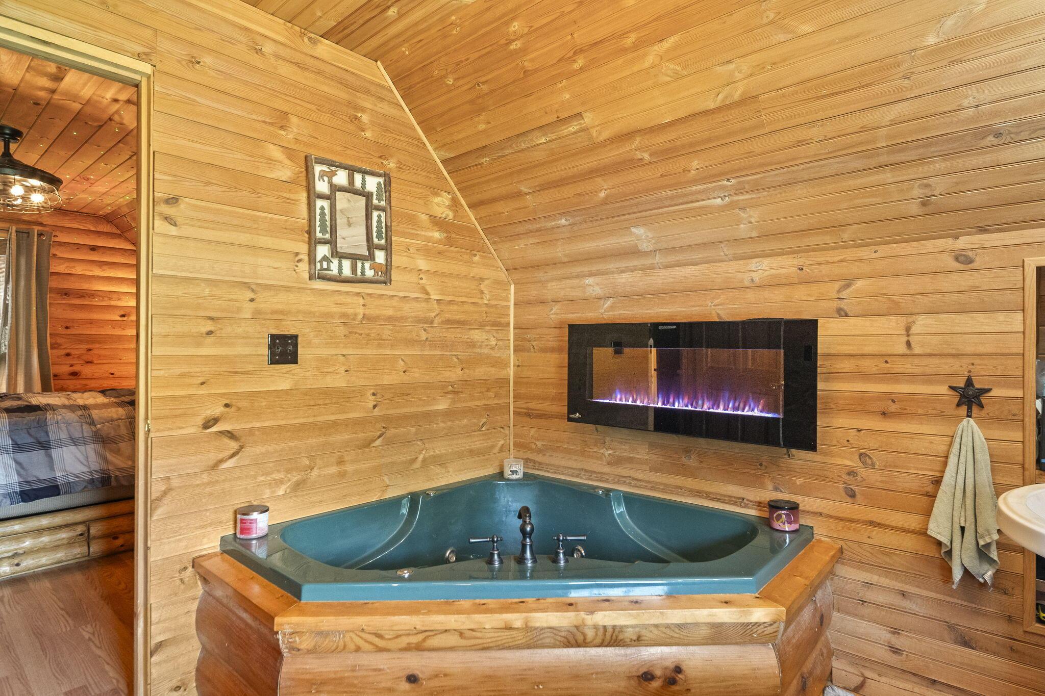 4073 Turkey Ridge Road Property Photo 32