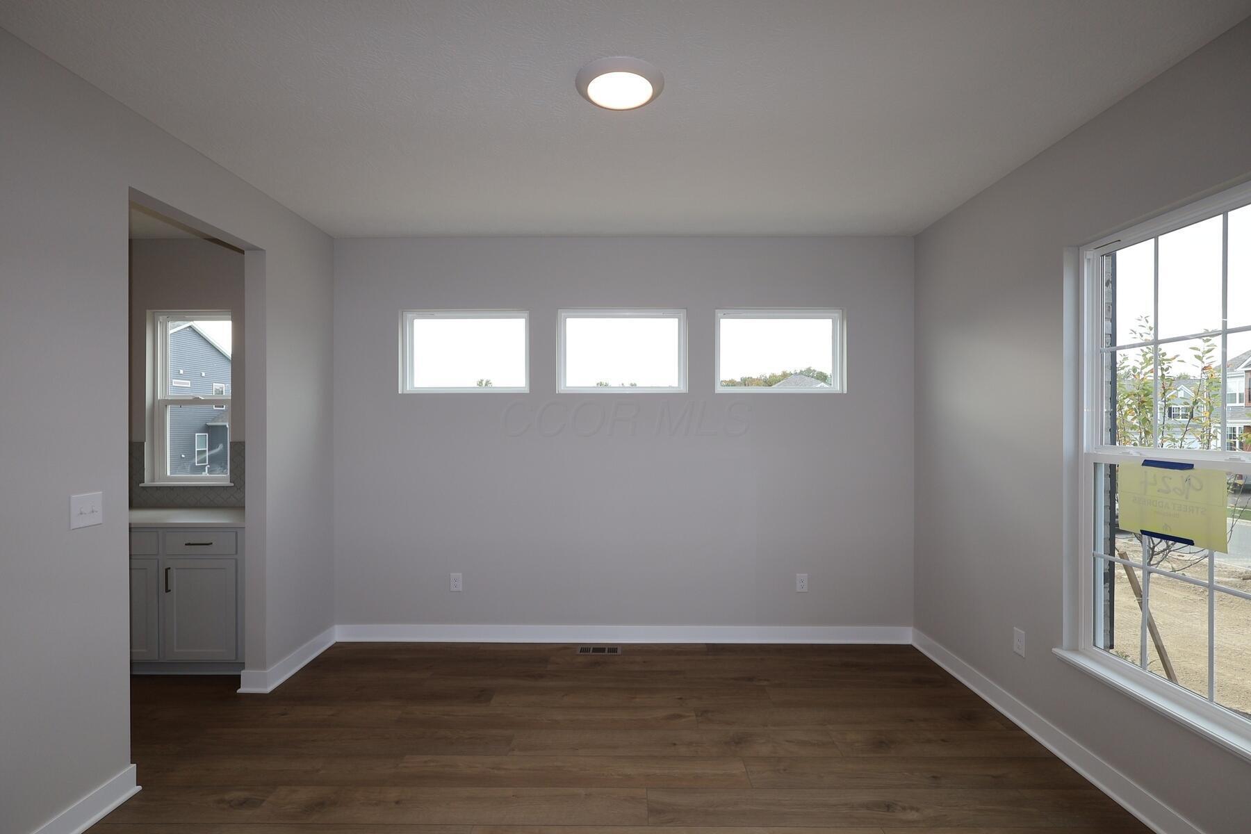 9624 Riley Road Property Photo 3