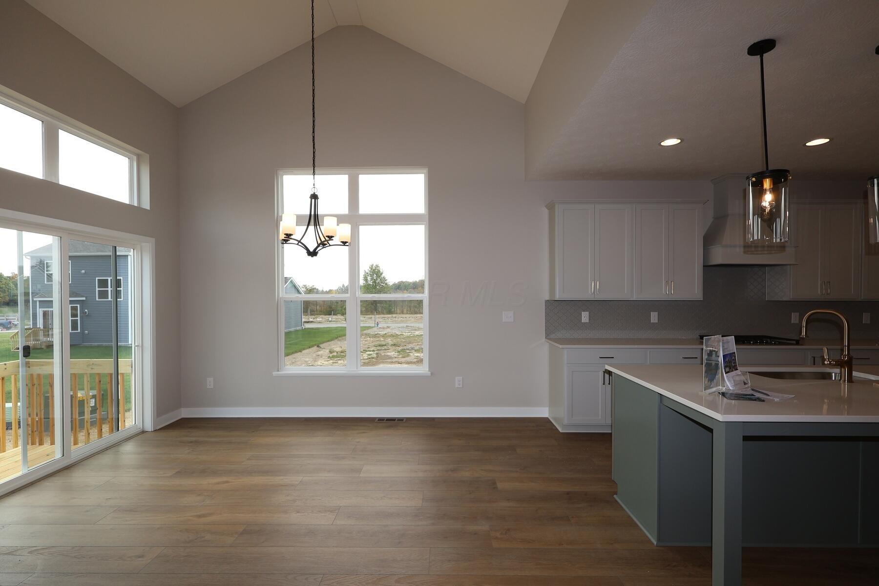9624 Riley Road Property Photo 6