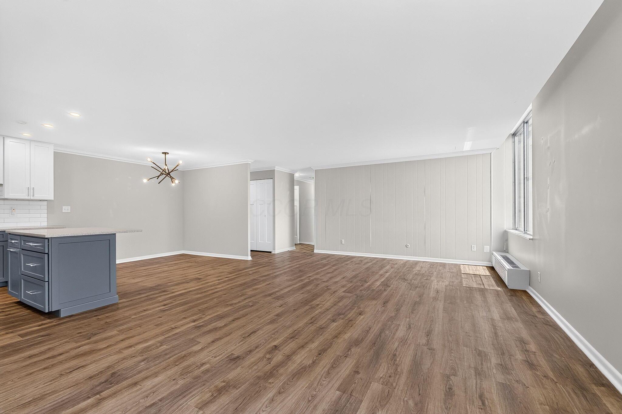 1000 Urlin Avenue, 1415 Property Photo 11