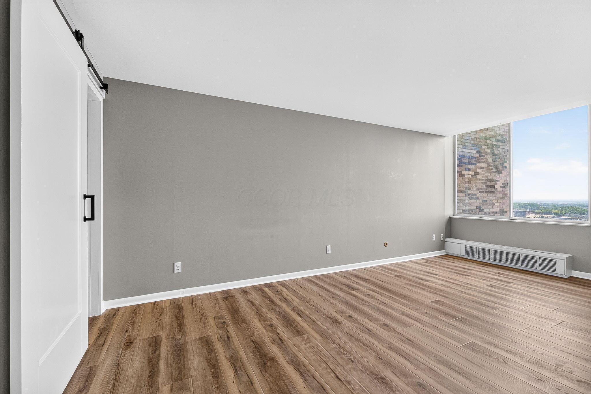 1000 Urlin Avenue, 1415 Property Photo 13