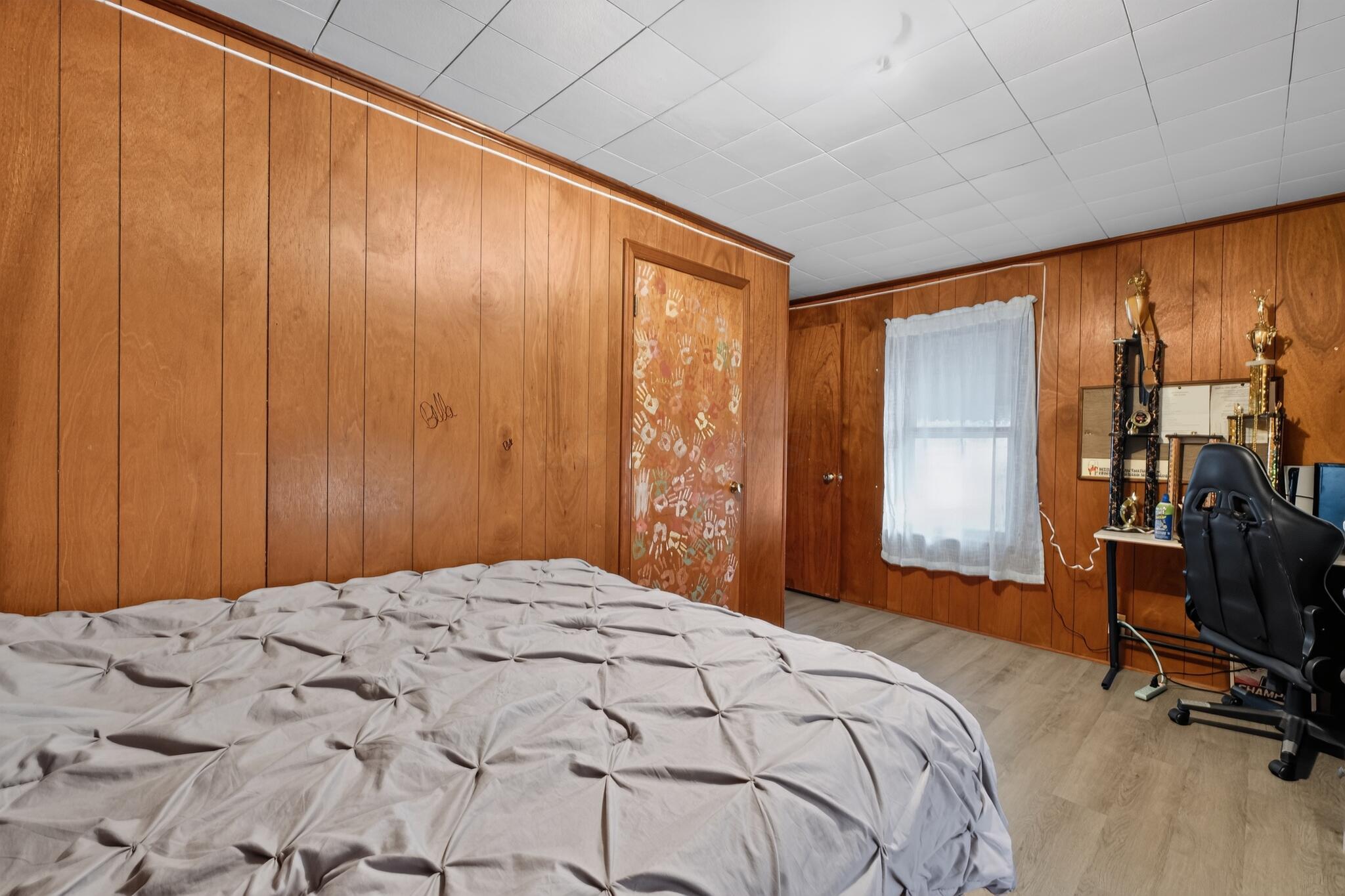 10 Oak Street Property Photo 25
