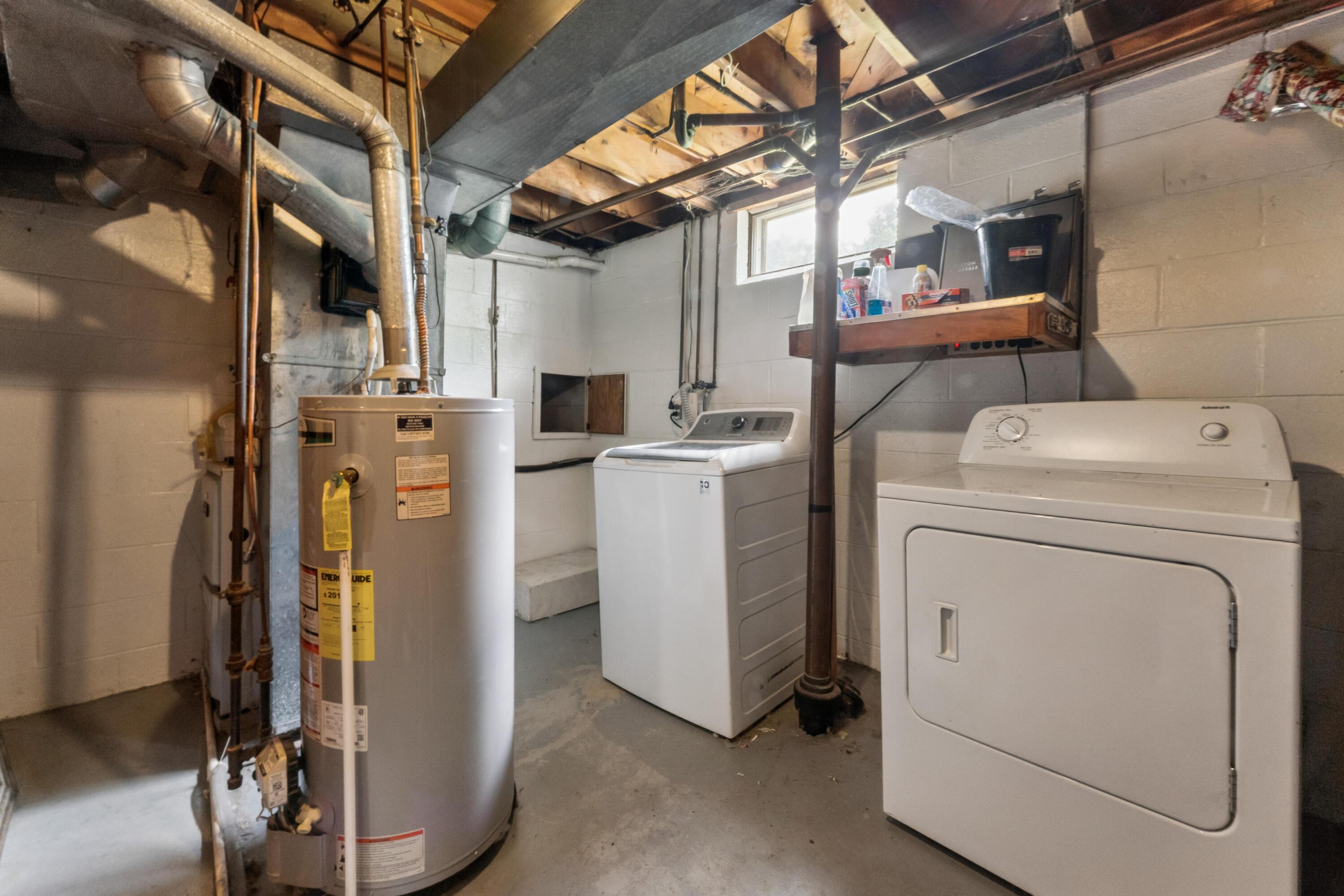 437 Brenda Drive Property Photo 25