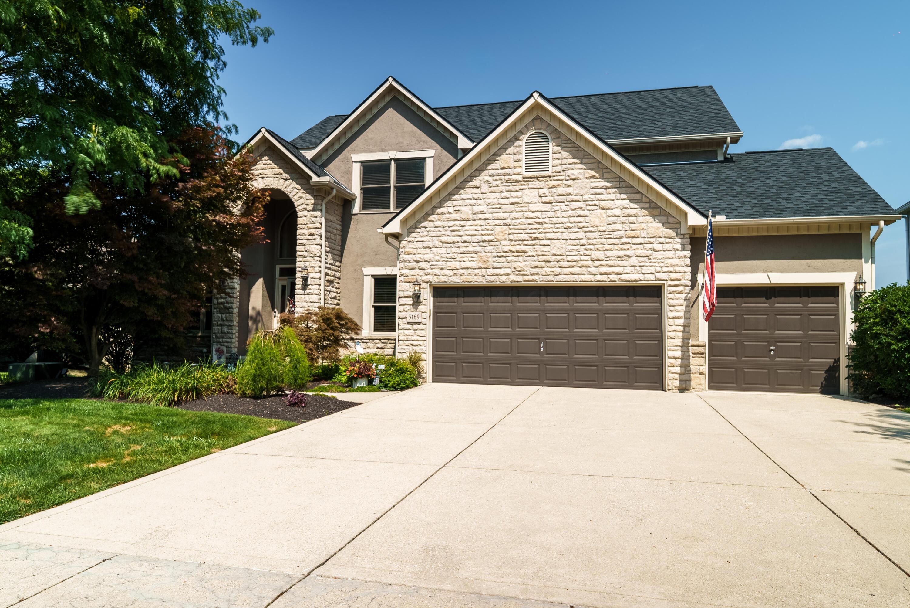 5169 Royal County Down Property Photo 1