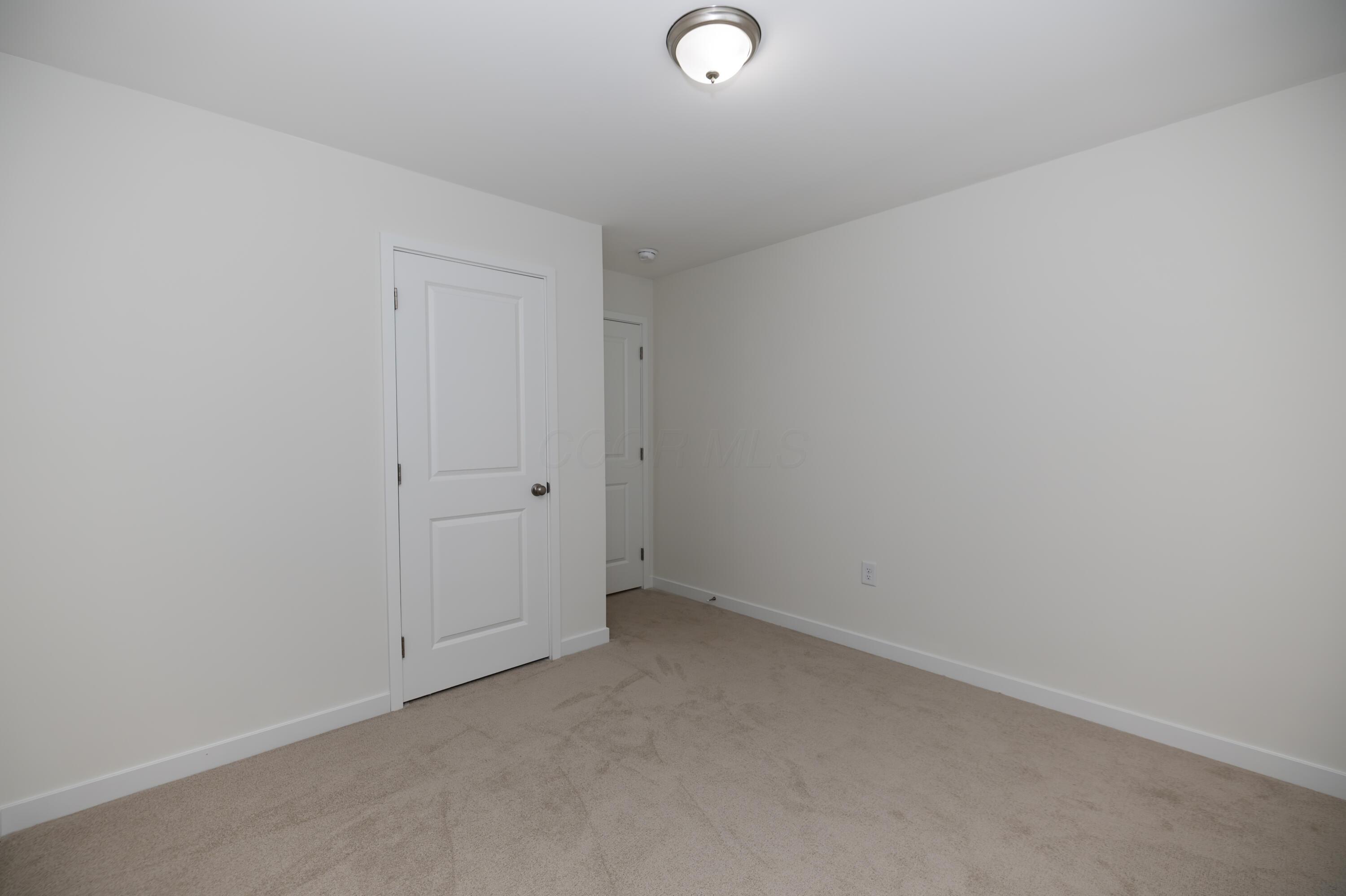 160 E Channel Street Property Photo 27