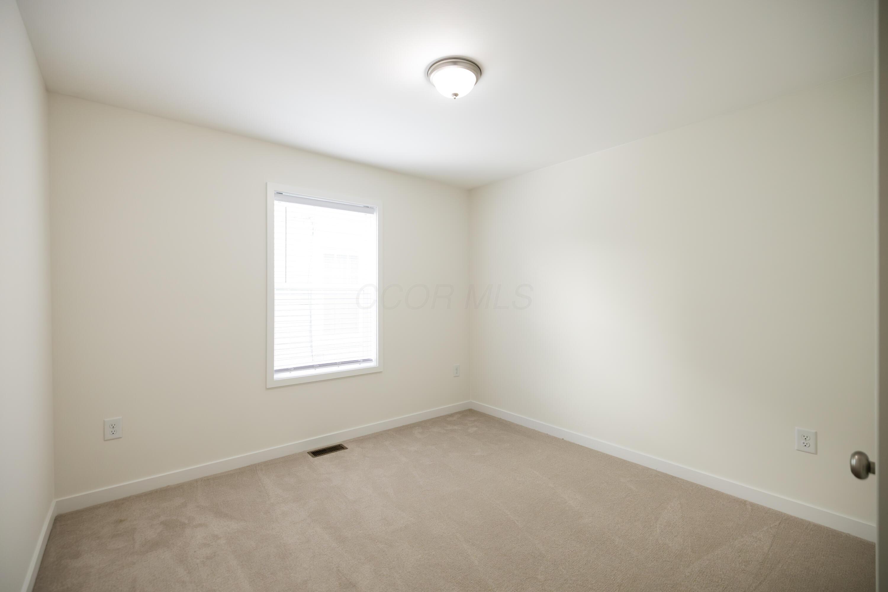 160 E Channel Street Property Photo 38