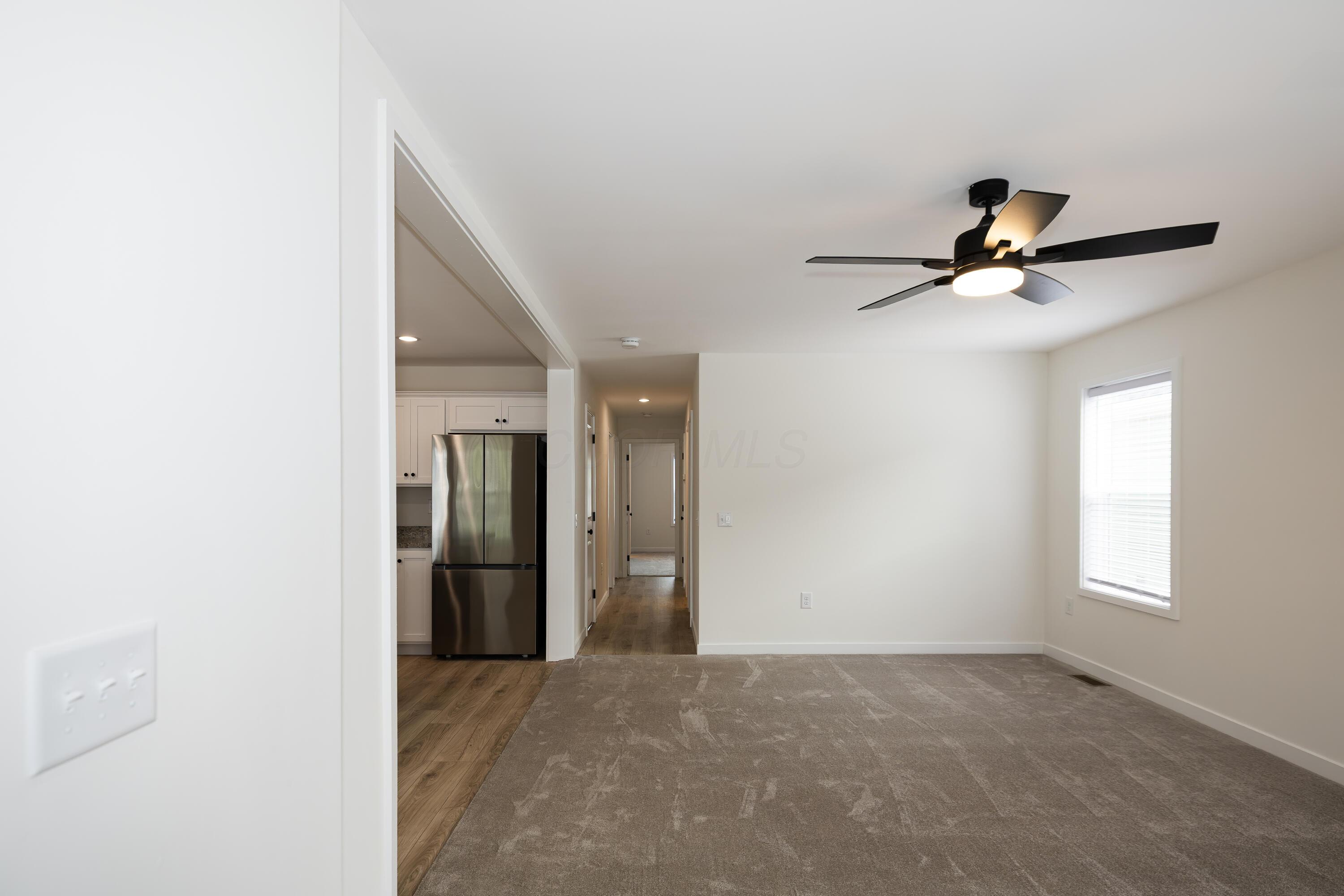156 E Channel Street Property Photo 12