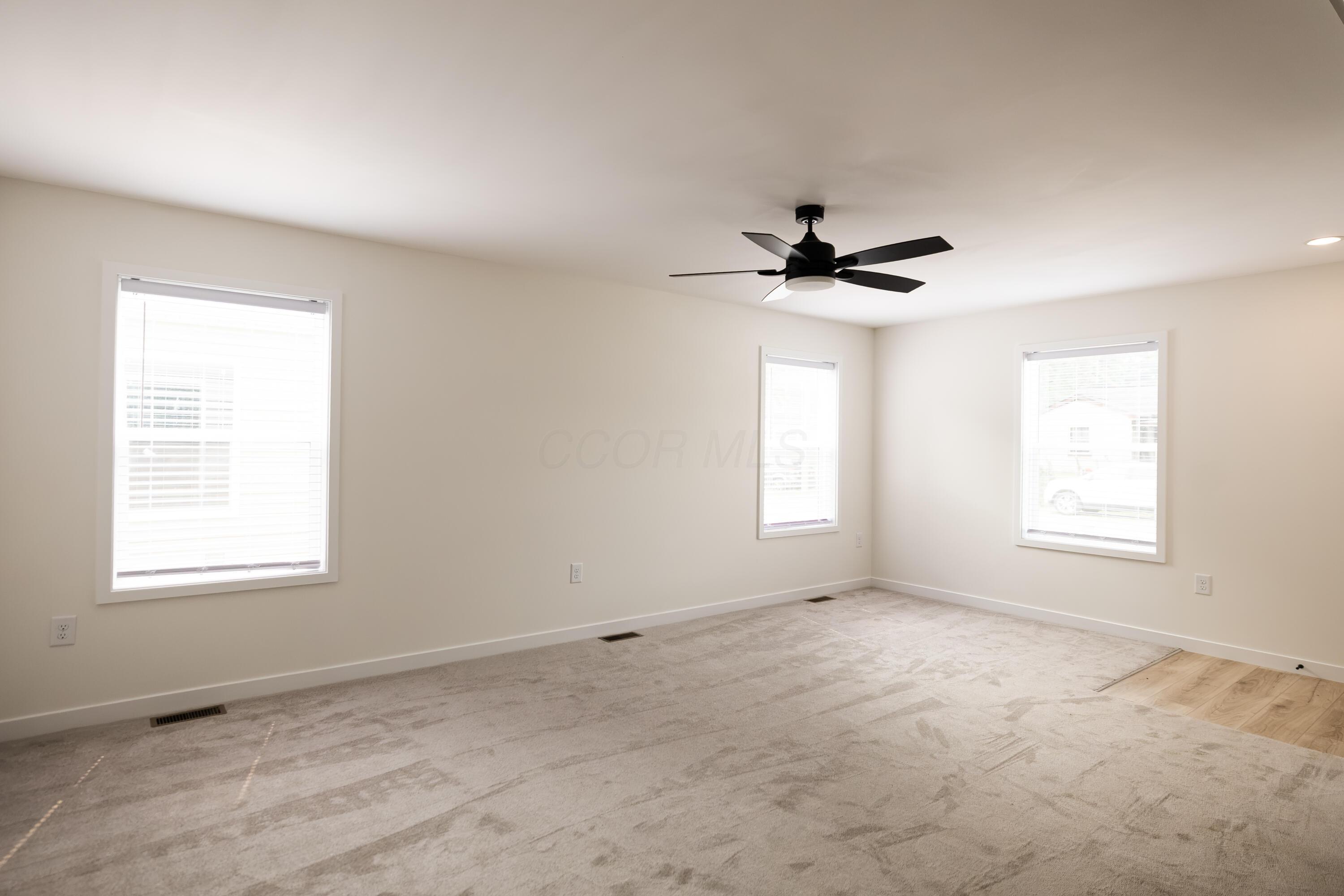 156 E Channel Street Property Photo 15