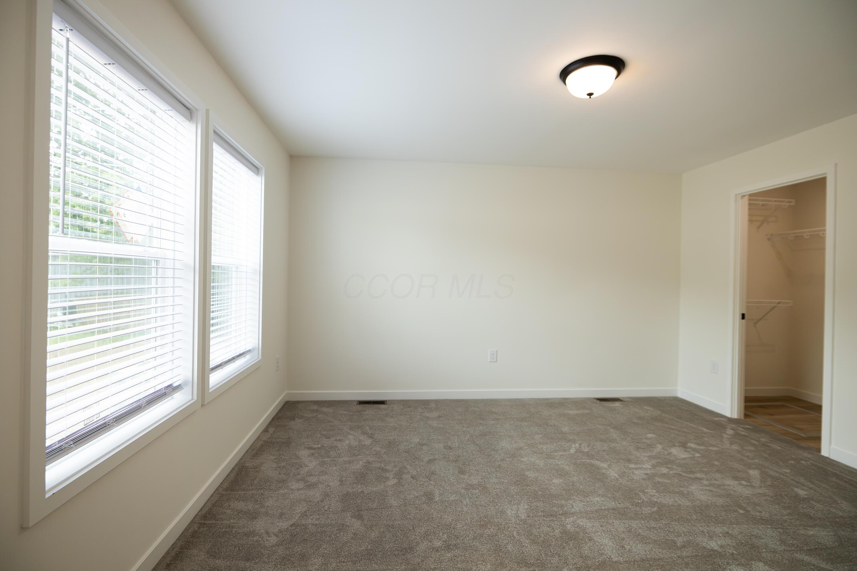 156 E Channel Street Property Photo 16