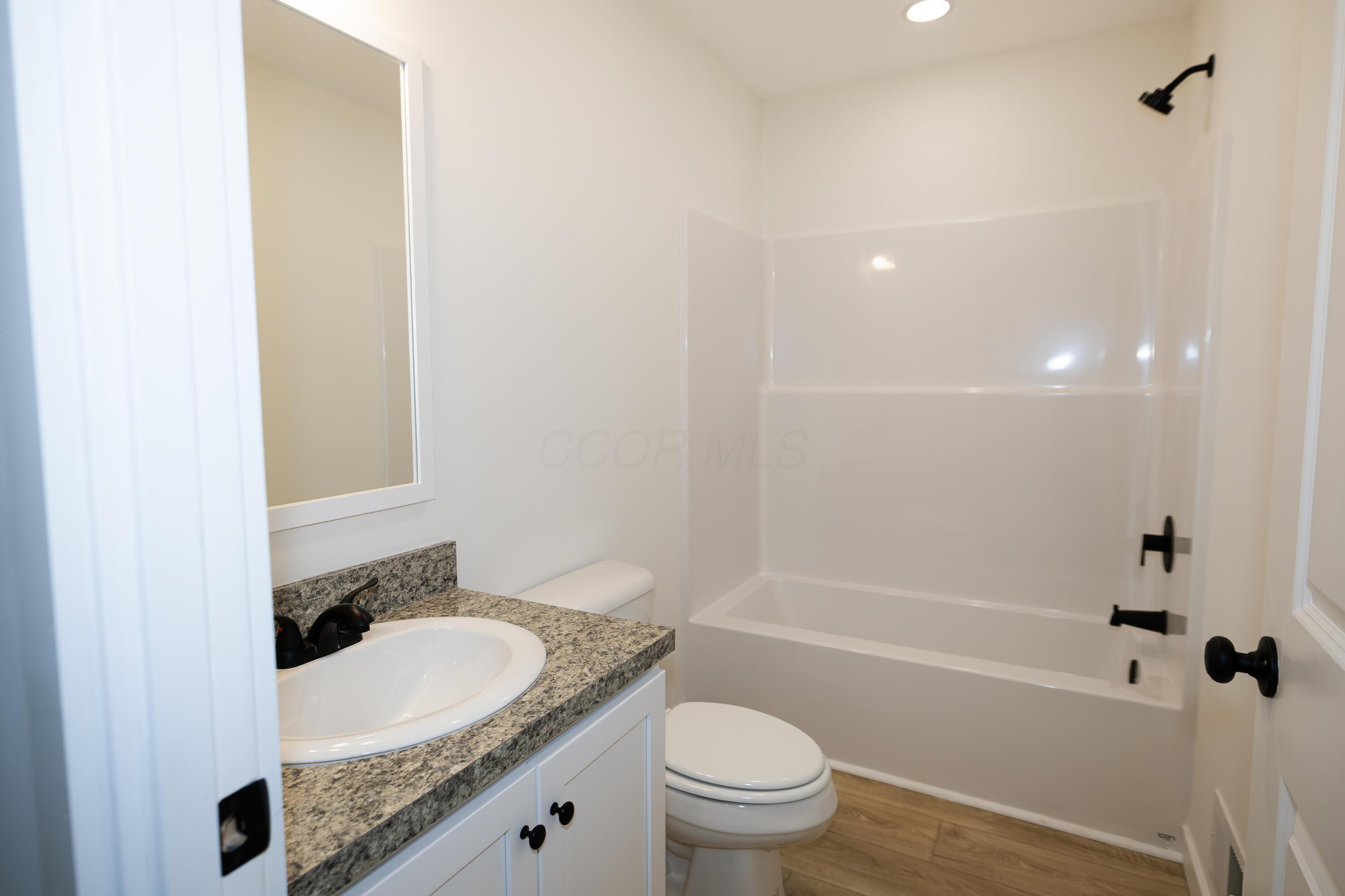 156 E Channel Street Property Photo 25