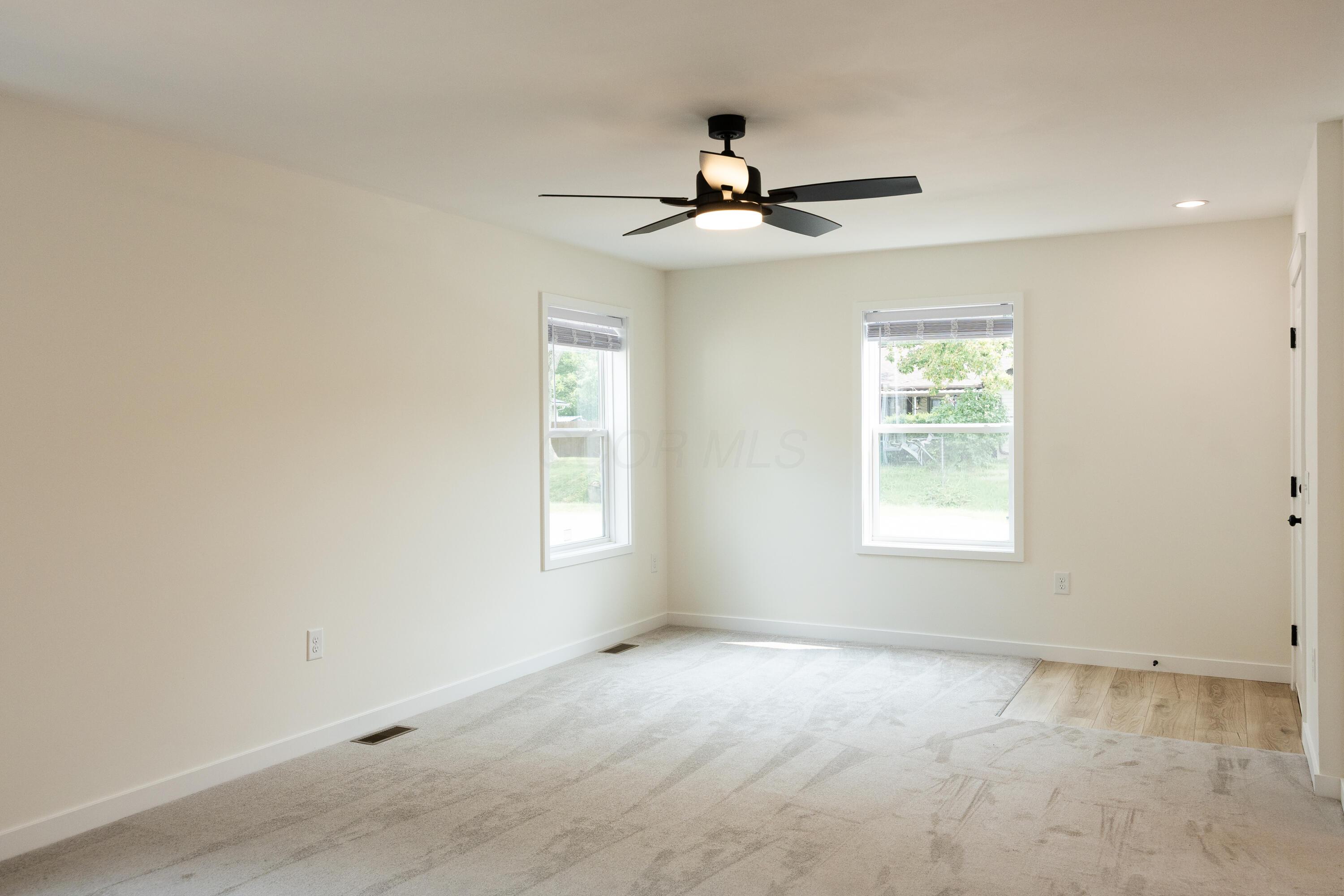 156 E Channel Street Property Photo 28