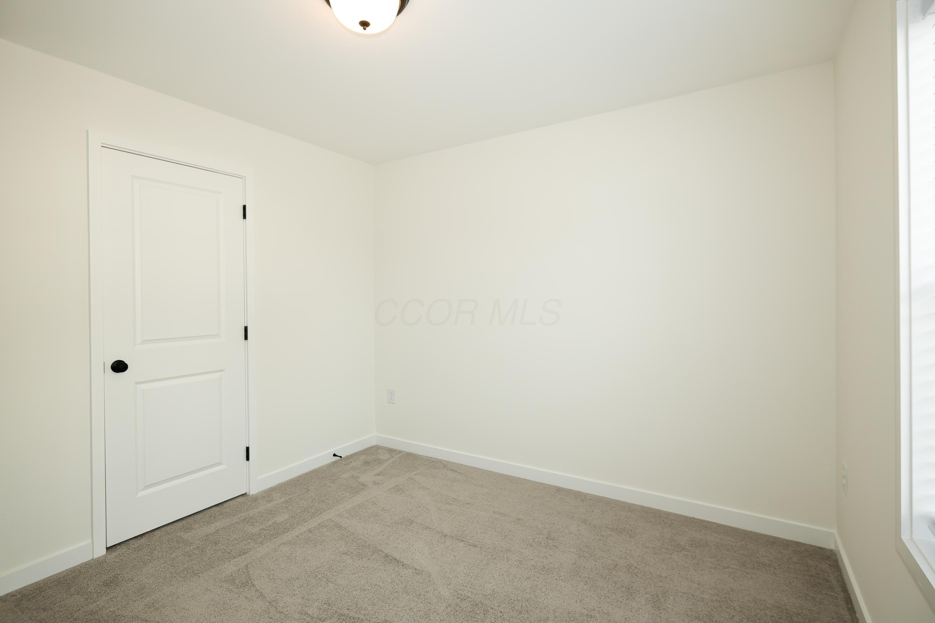 156 E Channel Street Property Photo 31