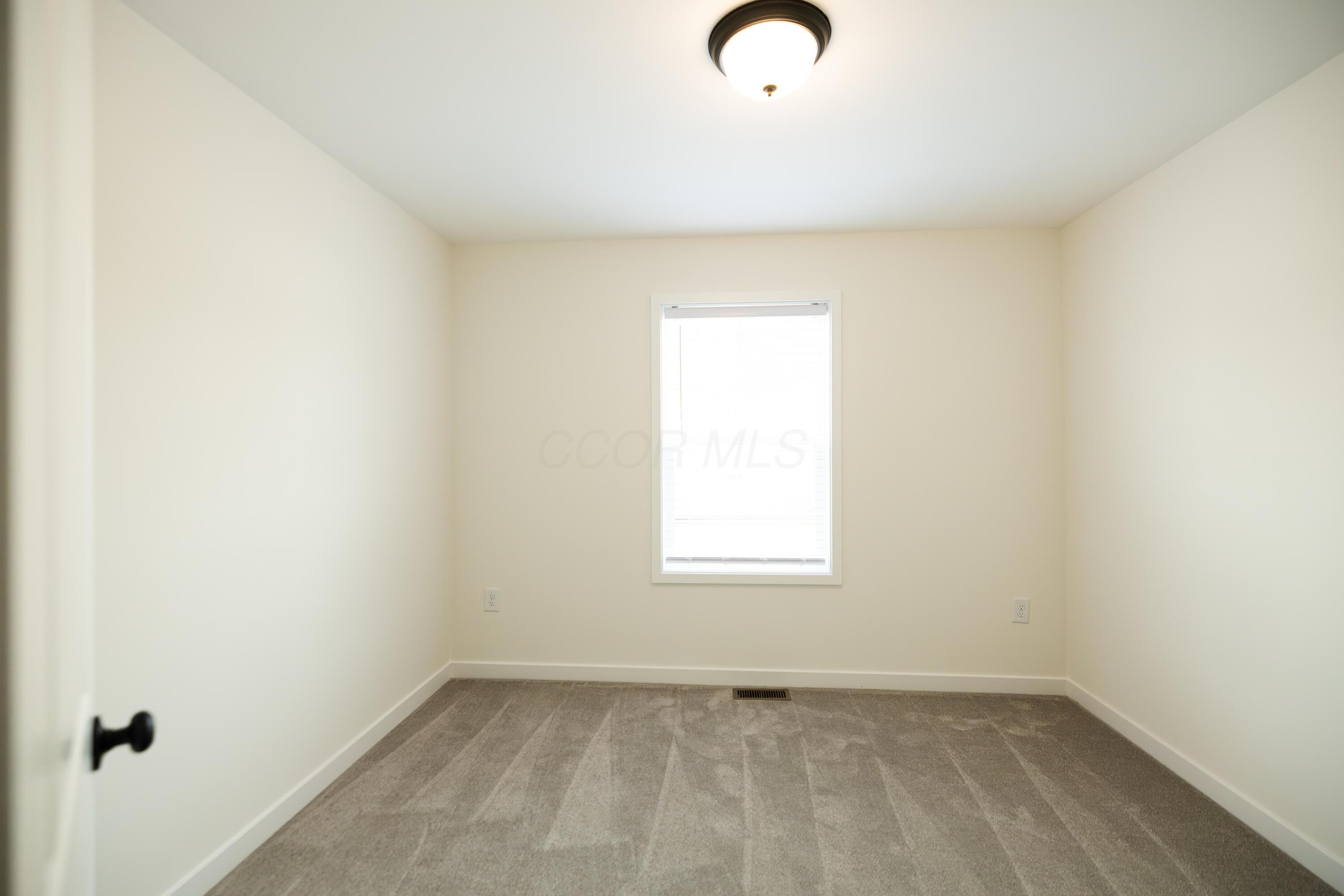 156 E Channel Street Property Photo 32