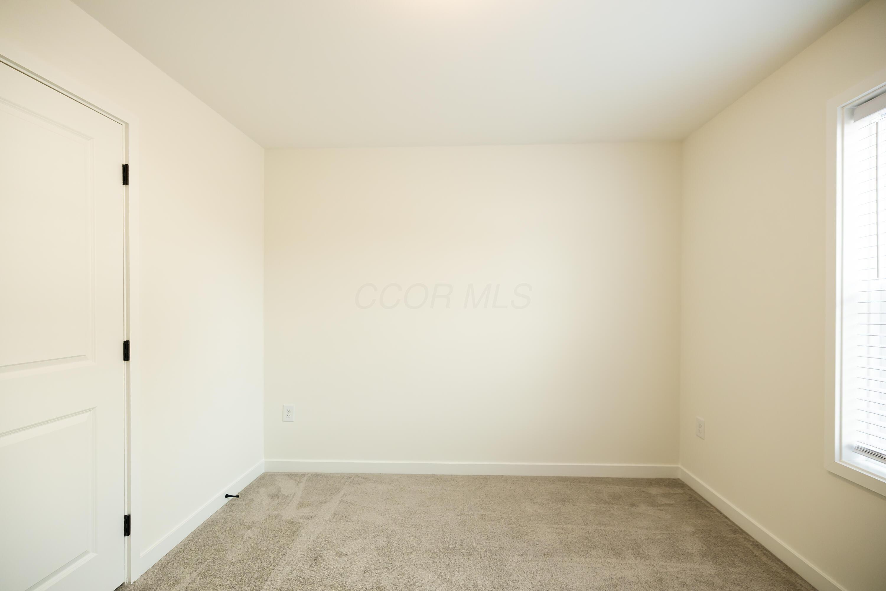156 E Channel Street Property Photo 41