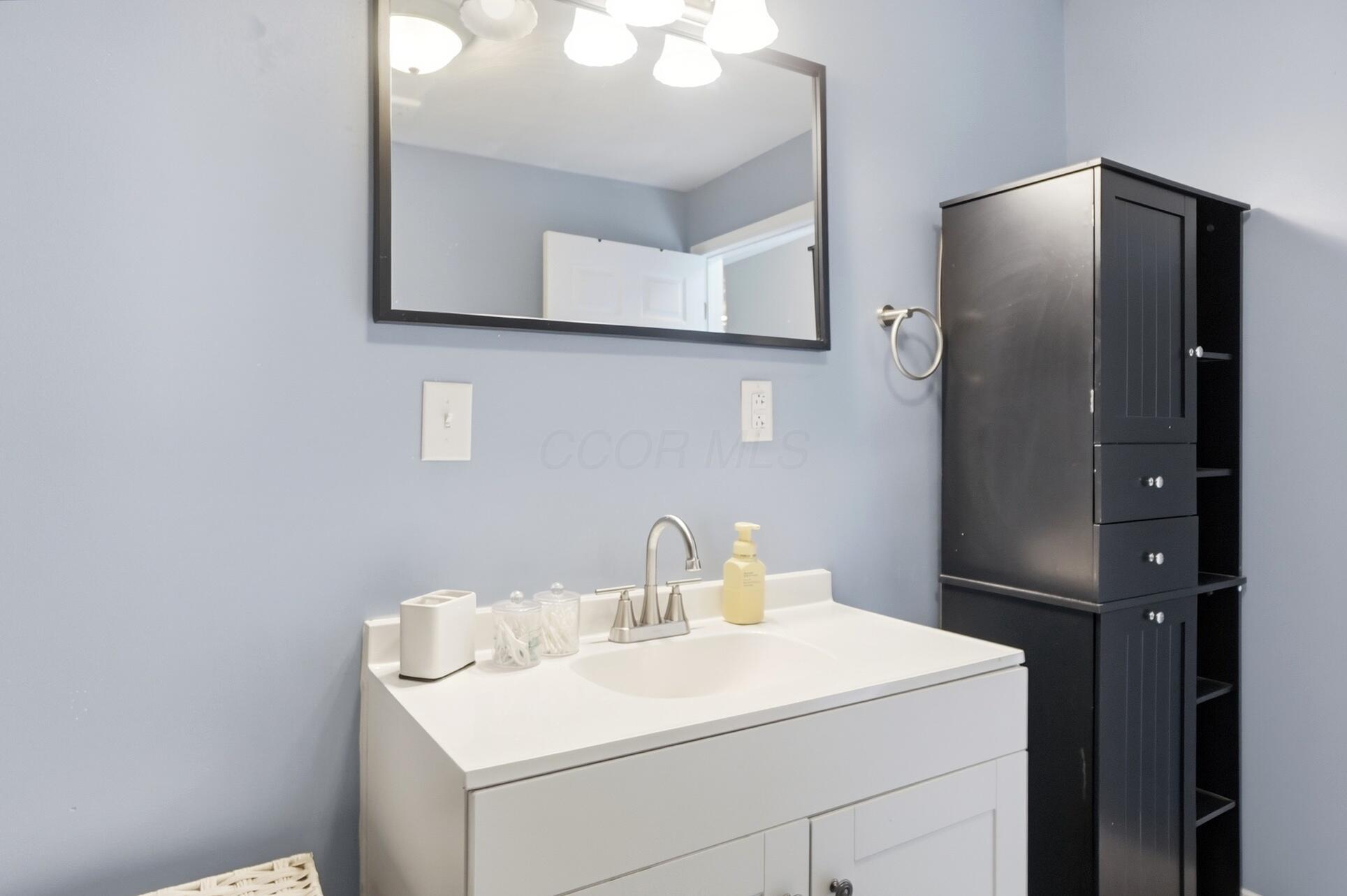 8280 Scioto Darby Road Property Photo 11