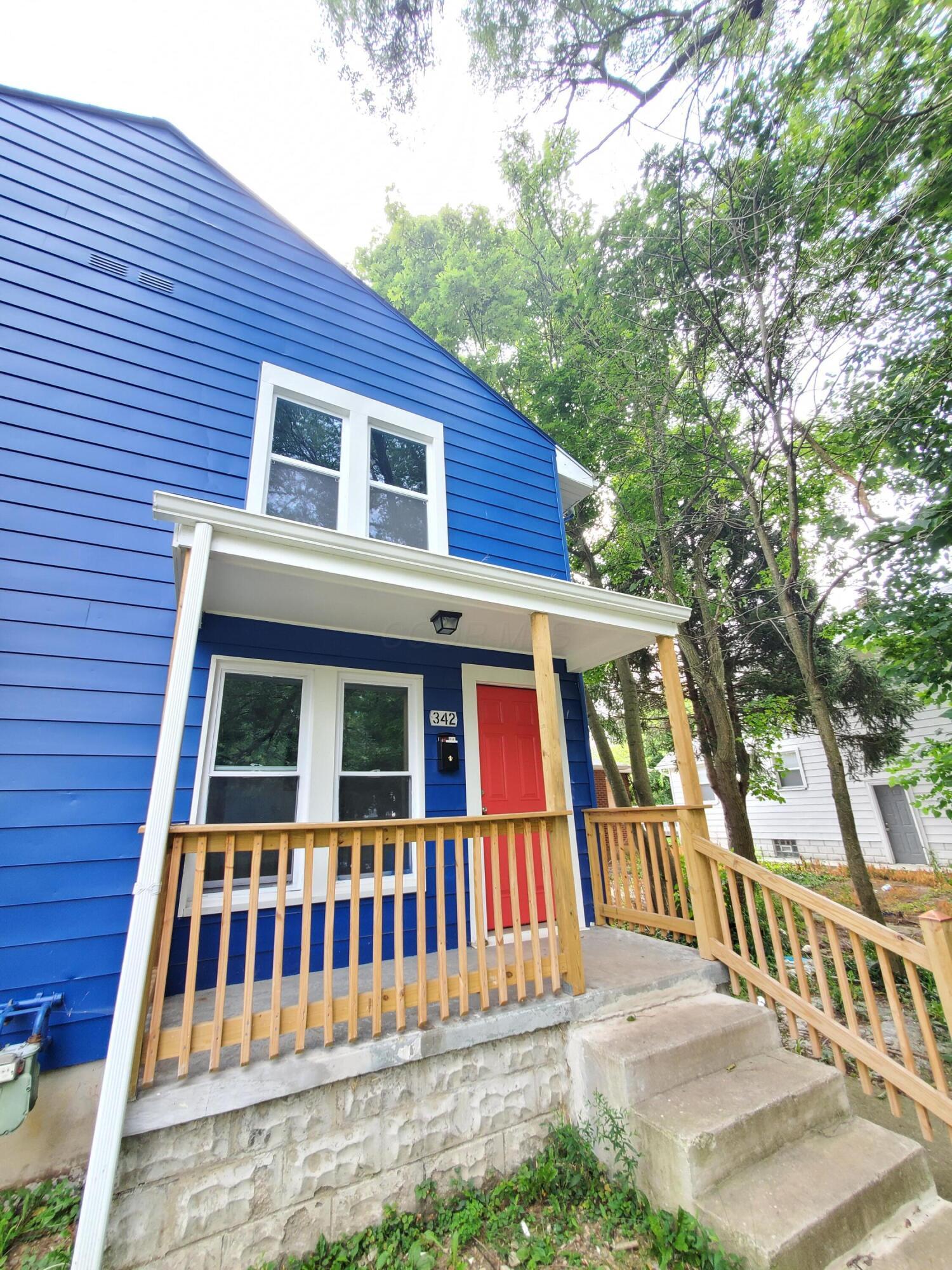 340 S Wayne Avenue Property Photo 2