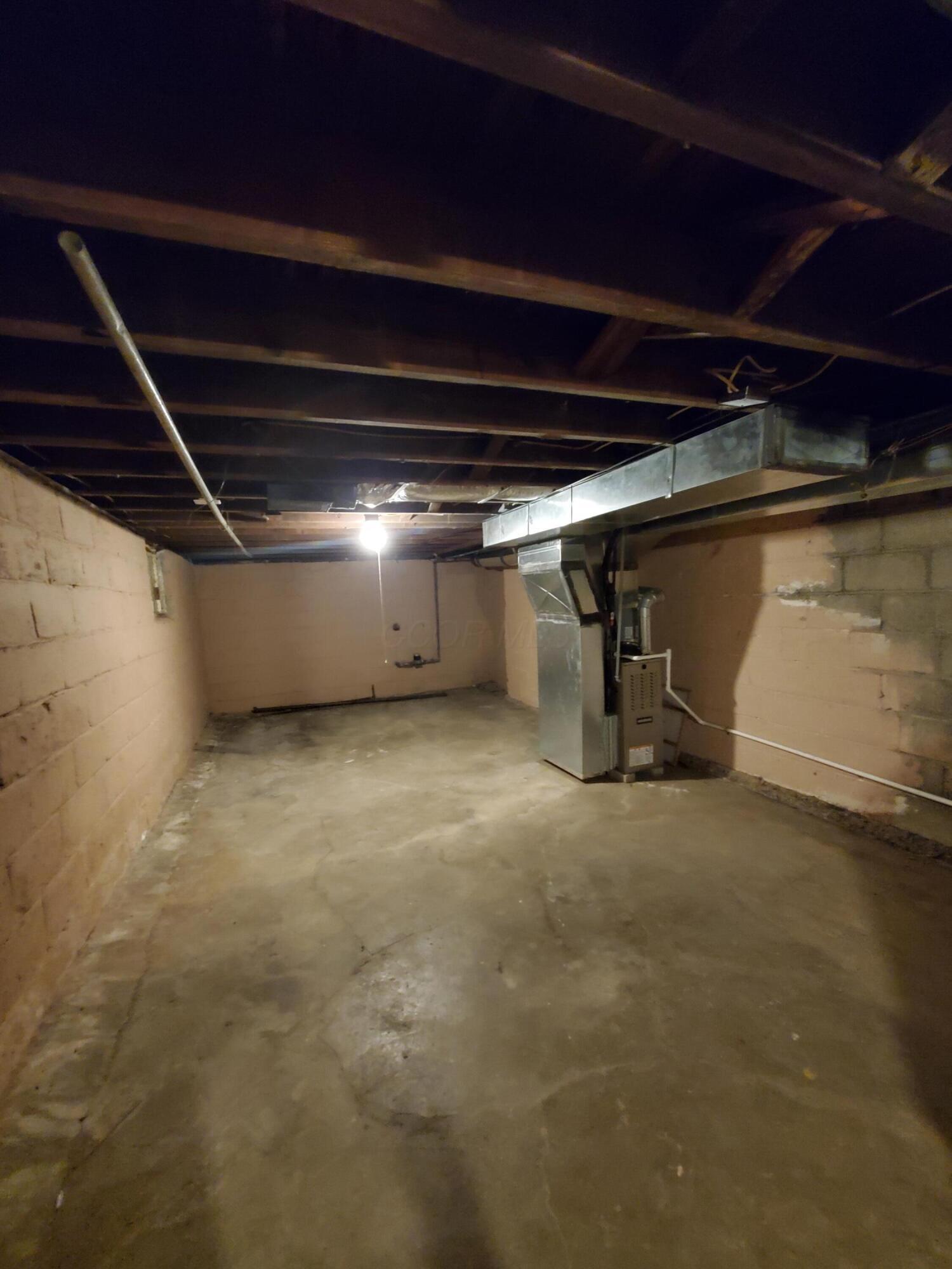 340 S Wayne Avenue Property Photo 18